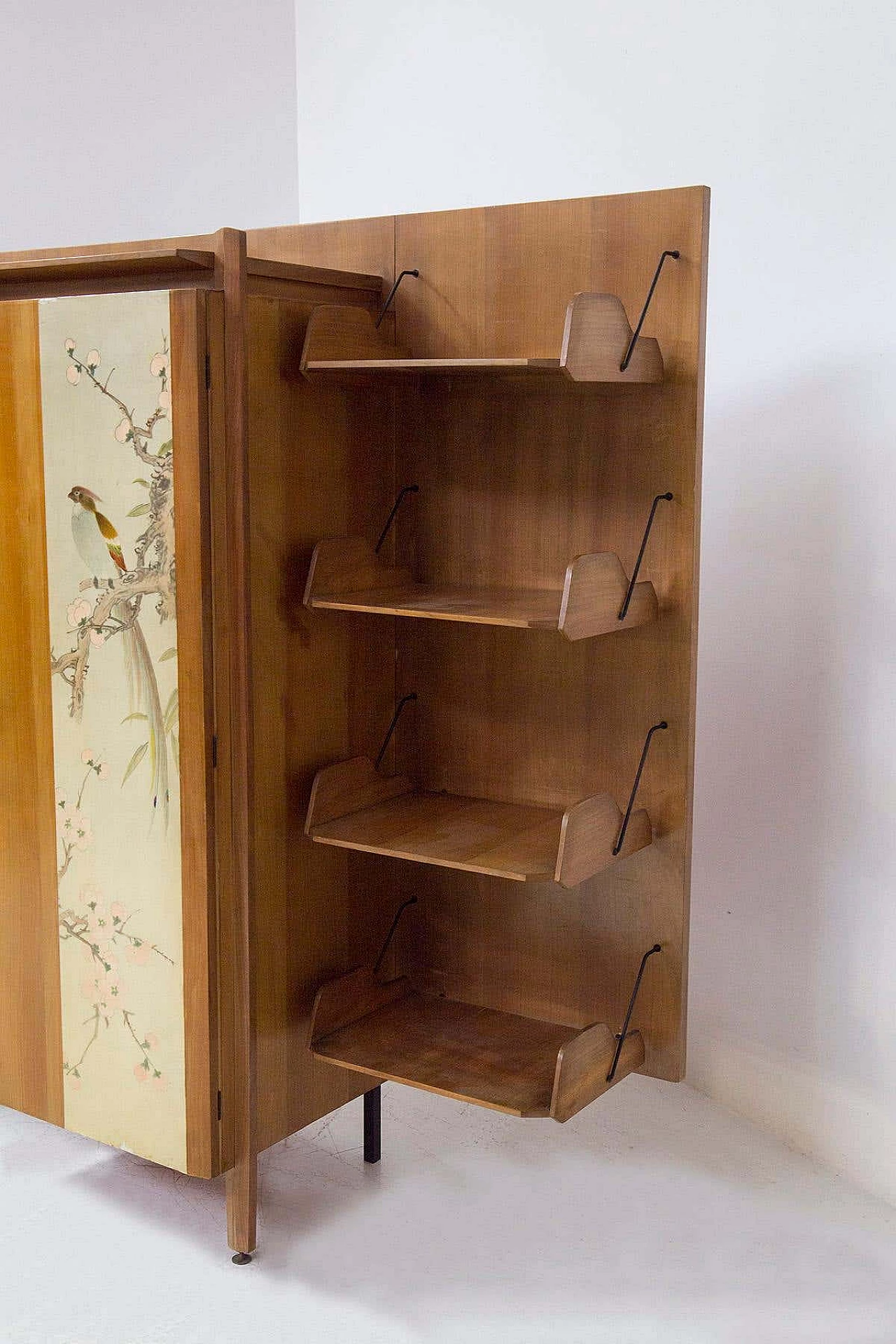 Wooden wardrobe with decorated panels by Paolo Buffa in collaboration with Reguitti for La Permanente Cantù, 1950s 2