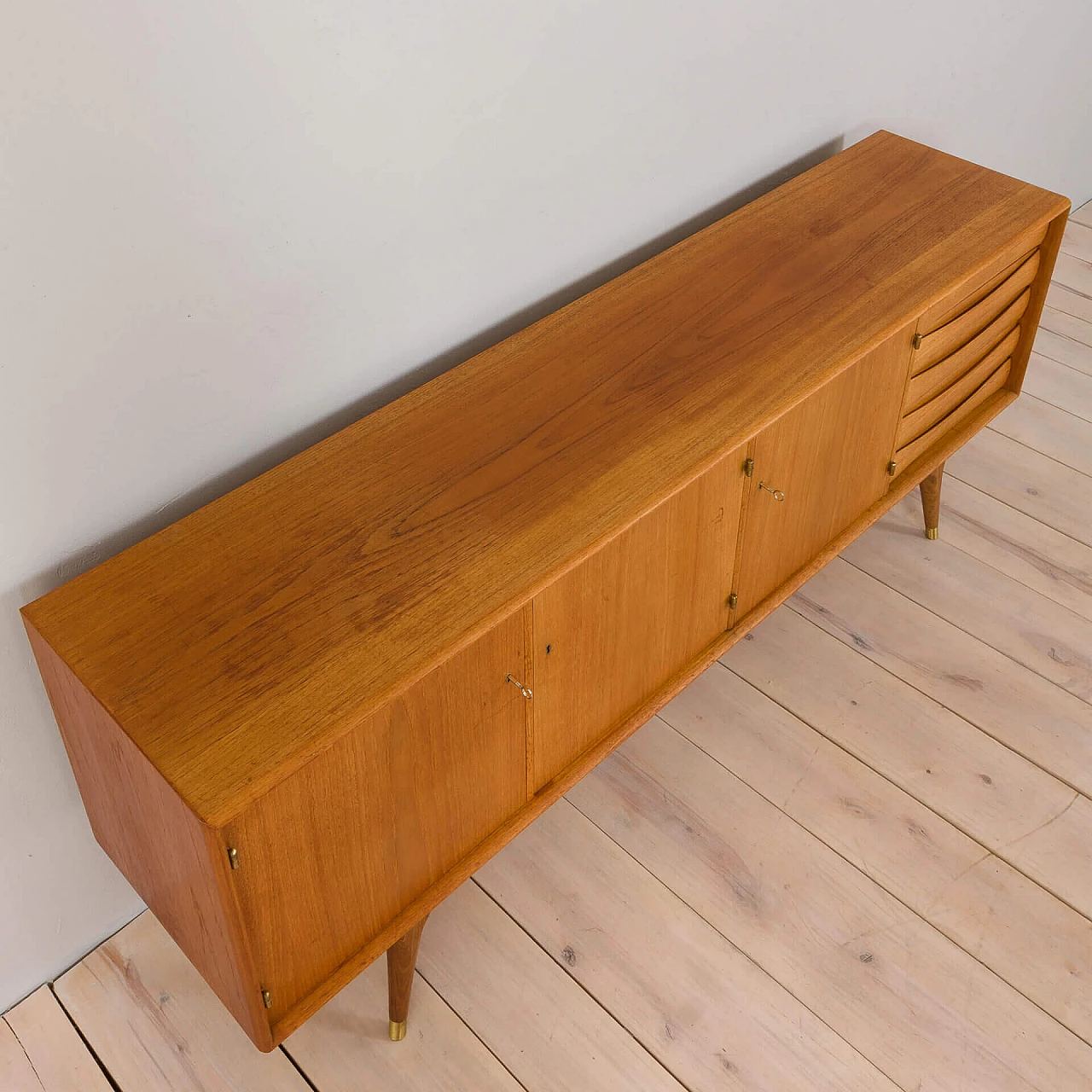 Scandinavian teak sideboard with 5 drawers by Sven Andersen, 1960s 18