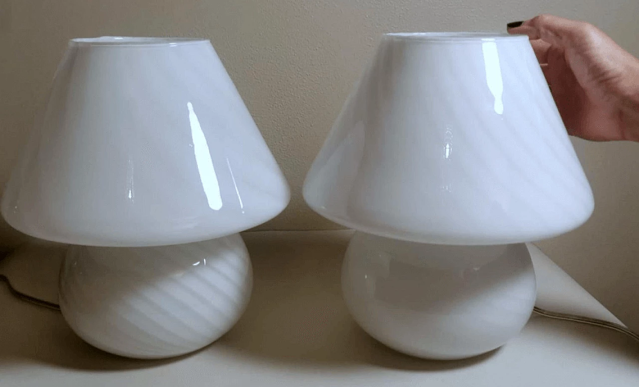 Pair of glass table lamps attributed to Venini, 1970s 17