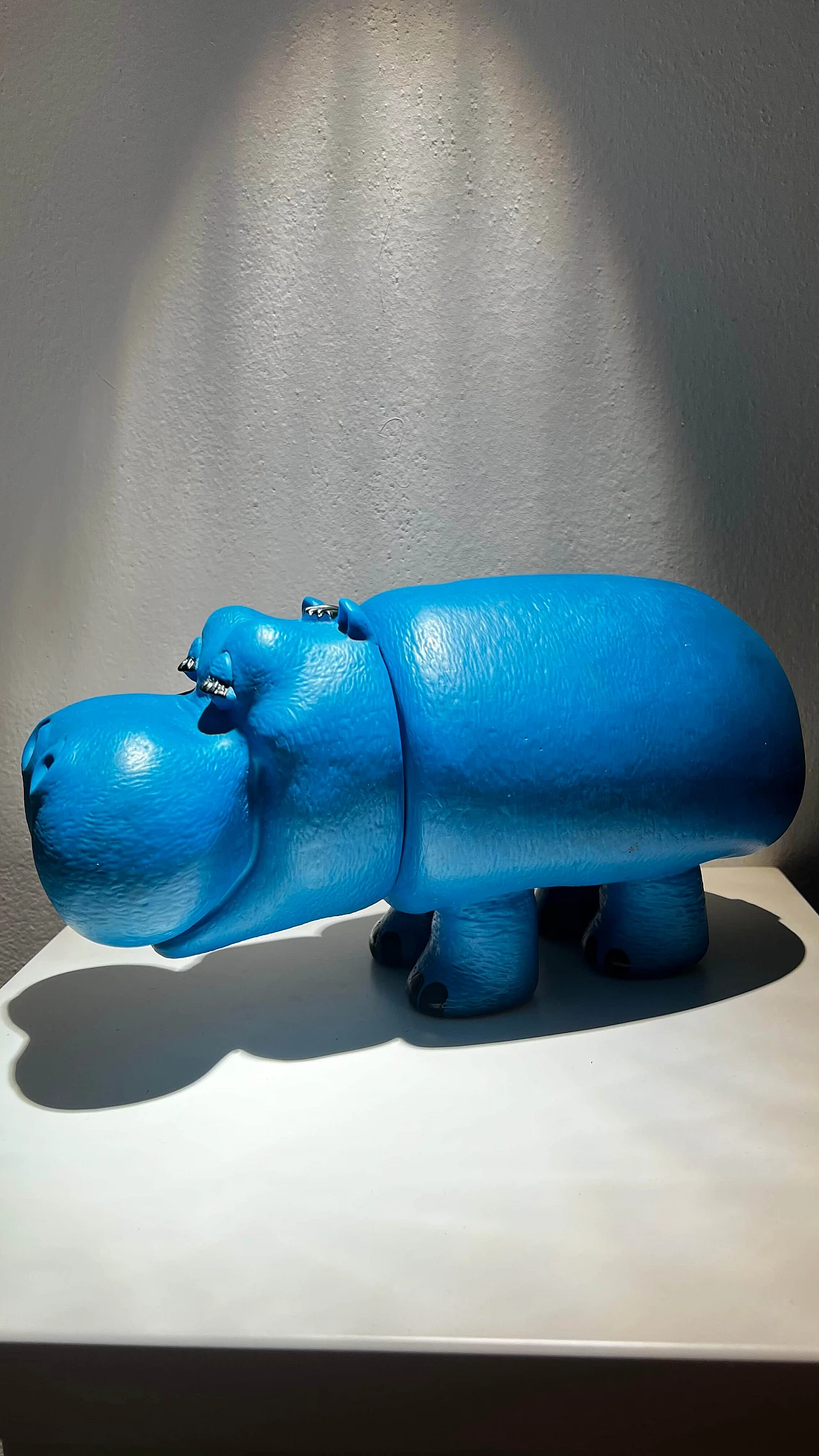 Scultura di ippopotamo di Armando Testa per Lines, anni '60 7