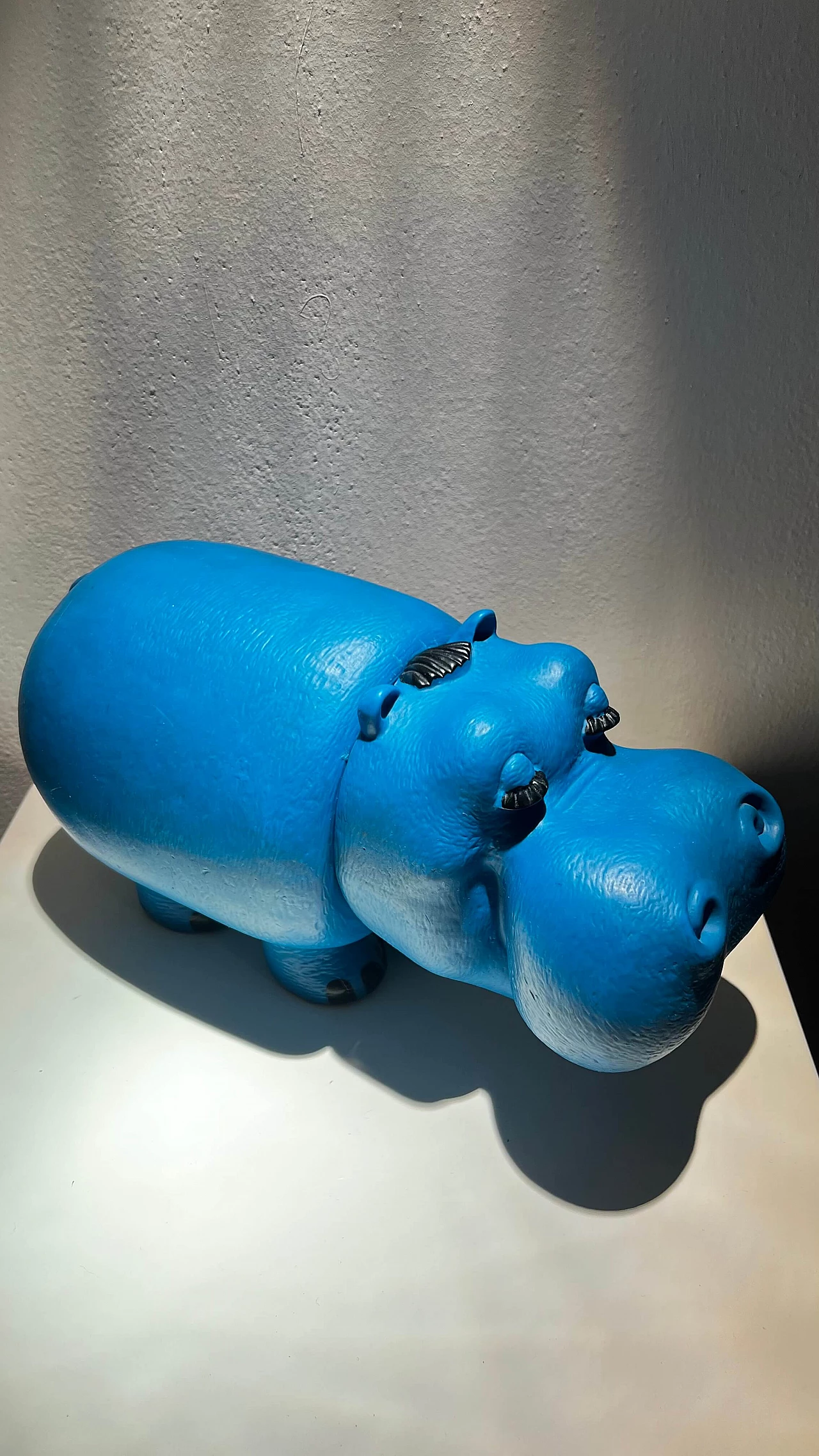 Scultura di ippopotamo di Armando Testa per Lines, anni '60 10