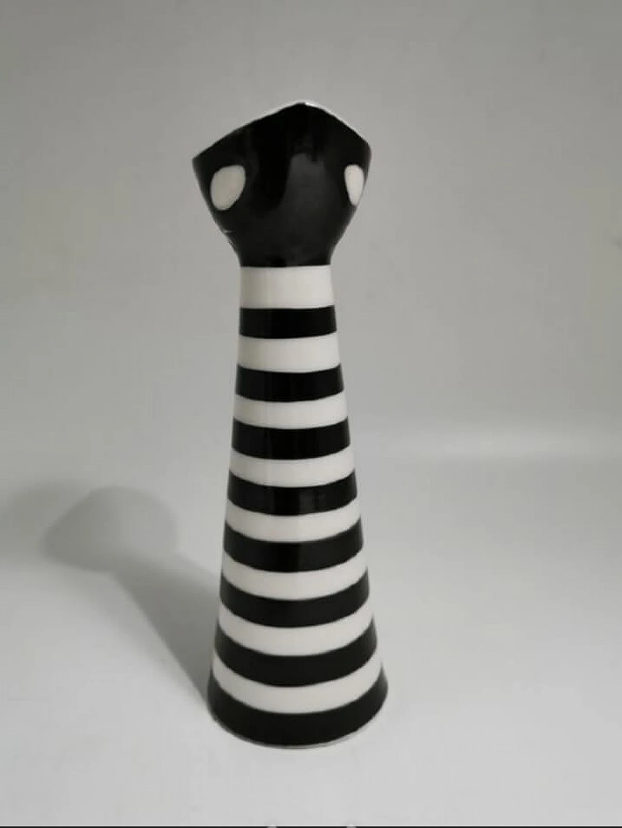 Statuetta in porcellana di gatto di Janos Torok per Zsolnay, anni '60 2