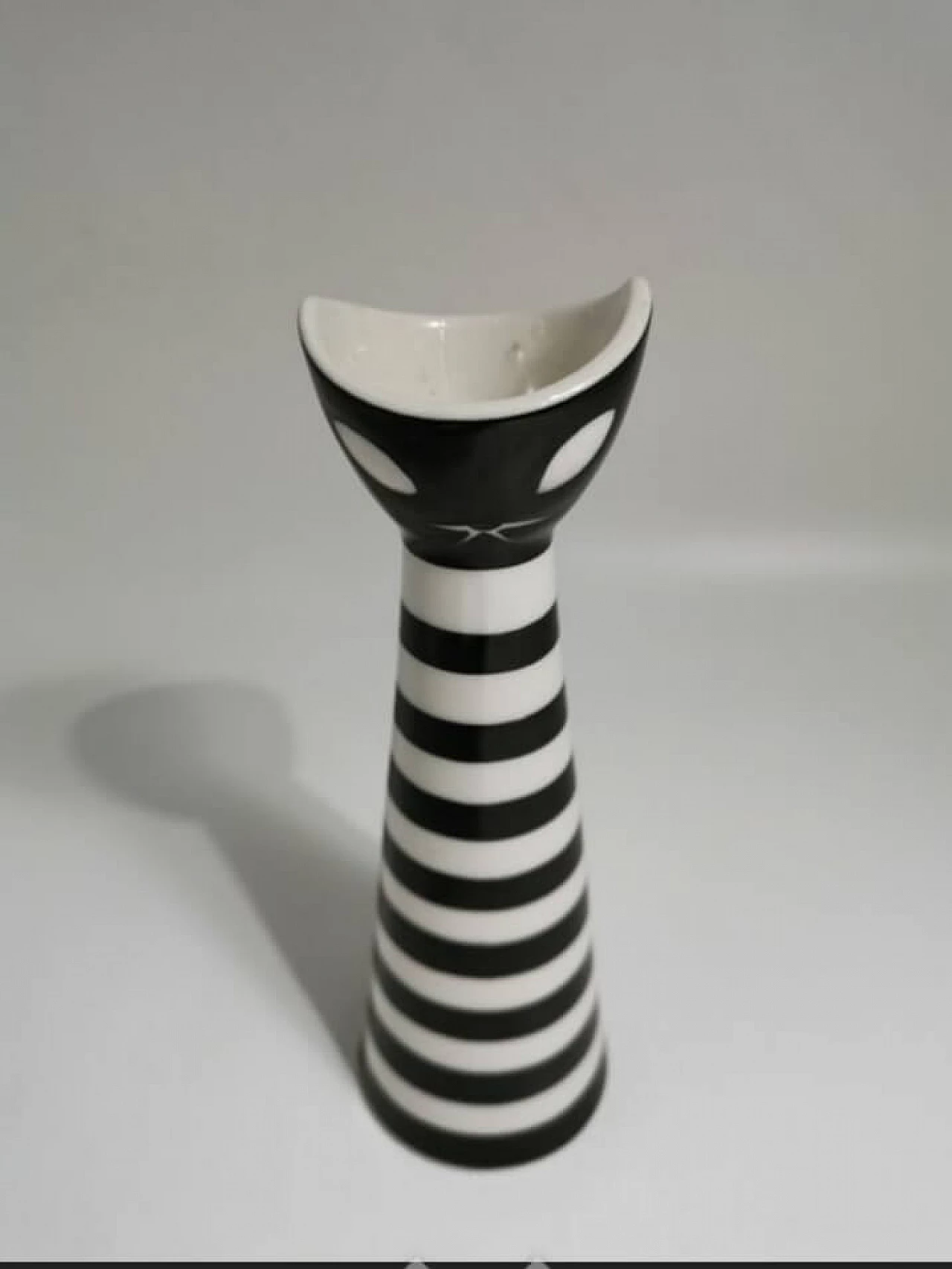 Statuetta in porcellana di gatto di Janos Torok per Zsolnay, anni '60 8