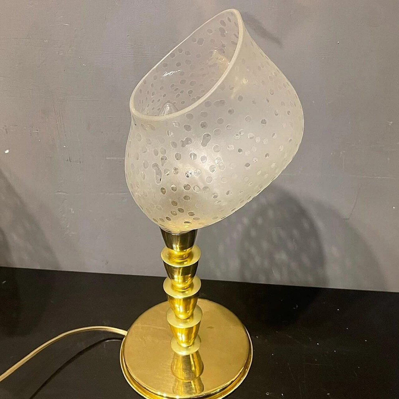 Coppia di lampade da tavolo in vetro di Murano e ottone, anni '80 6