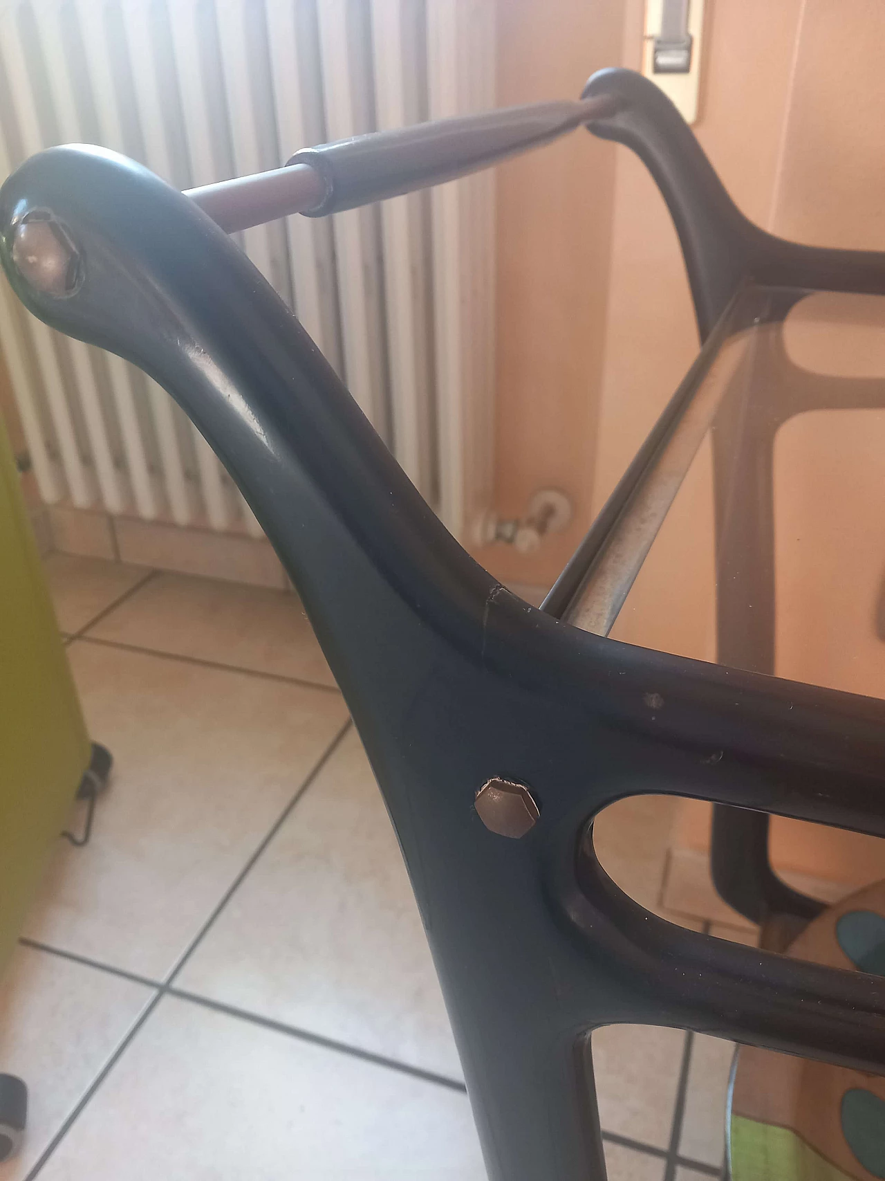 Carrello portavivande in mogano e vetro nello stile di Ico Parisi, anni '50 6