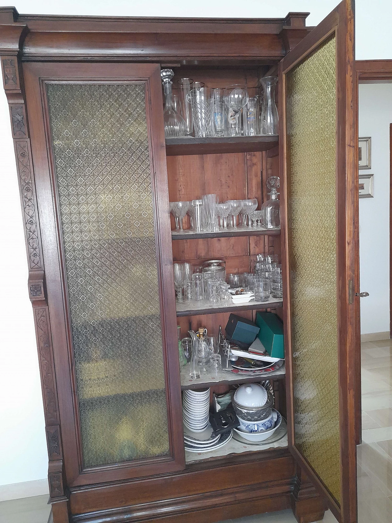 Credenza con ante a vetrina, anni '20 2