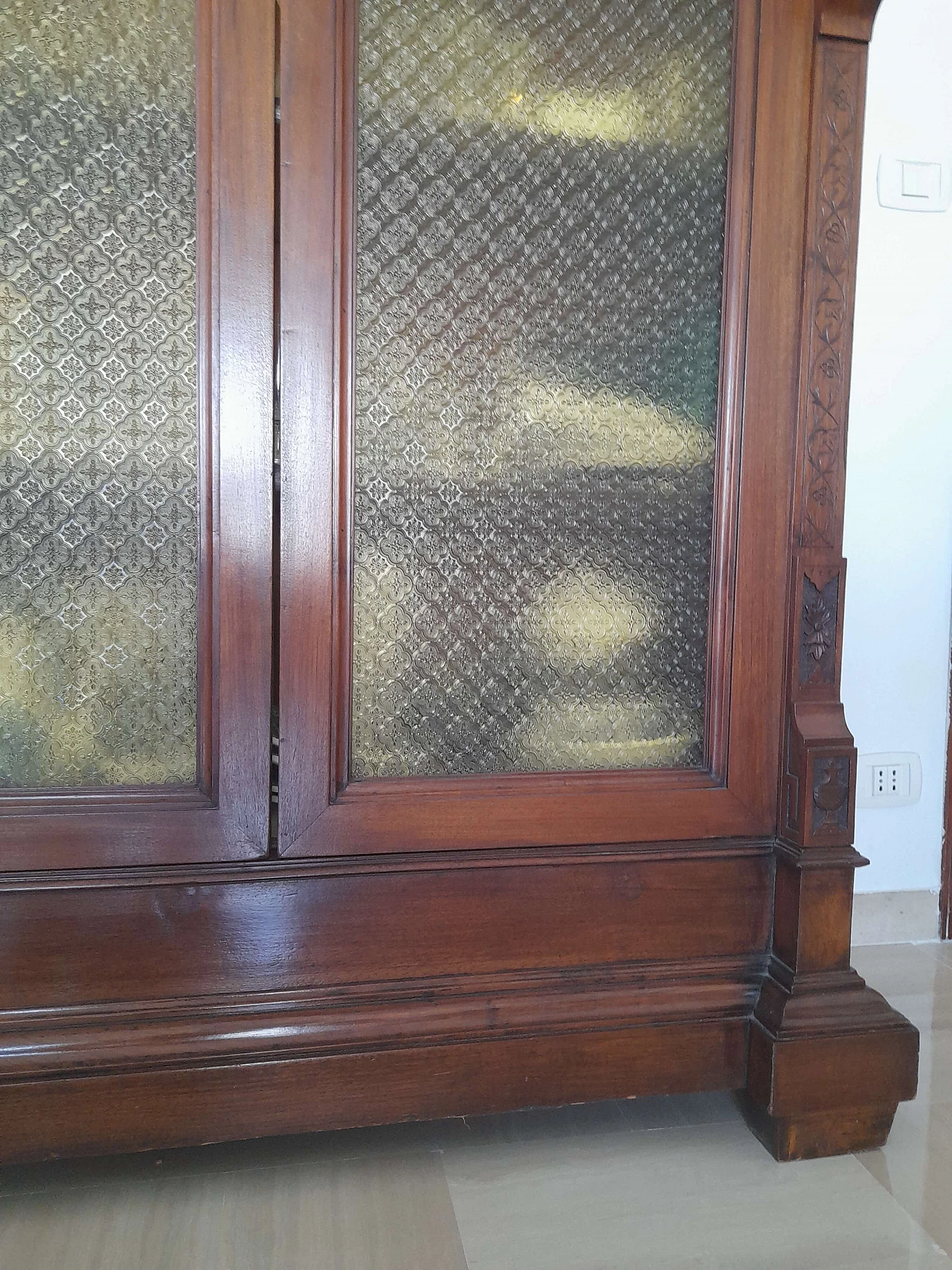 Credenza con ante a vetrina, anni '20 4