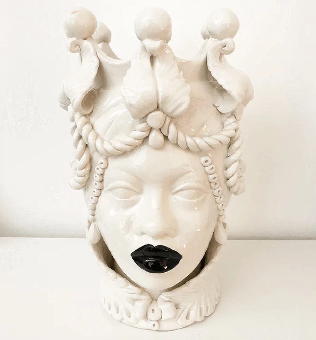 Testa di Moro with black lips, Caltagirone ceramic vase, 2000s 1