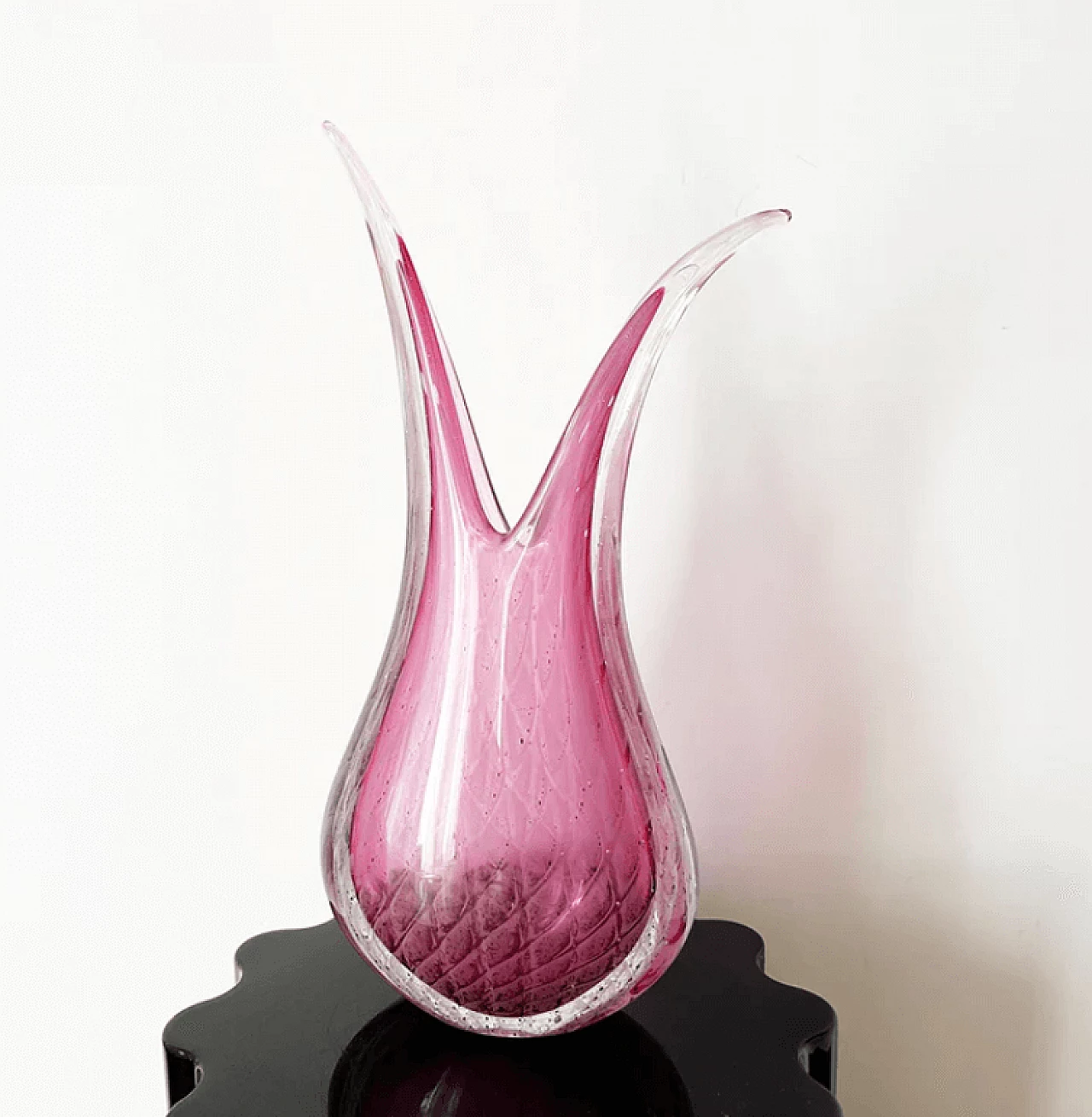 Pink Murano glass two-pronged vase, 1950s 1