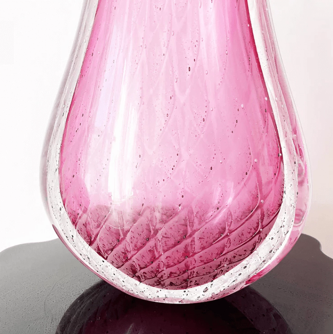 Pink Murano glass two-pronged vase, 1950s 2