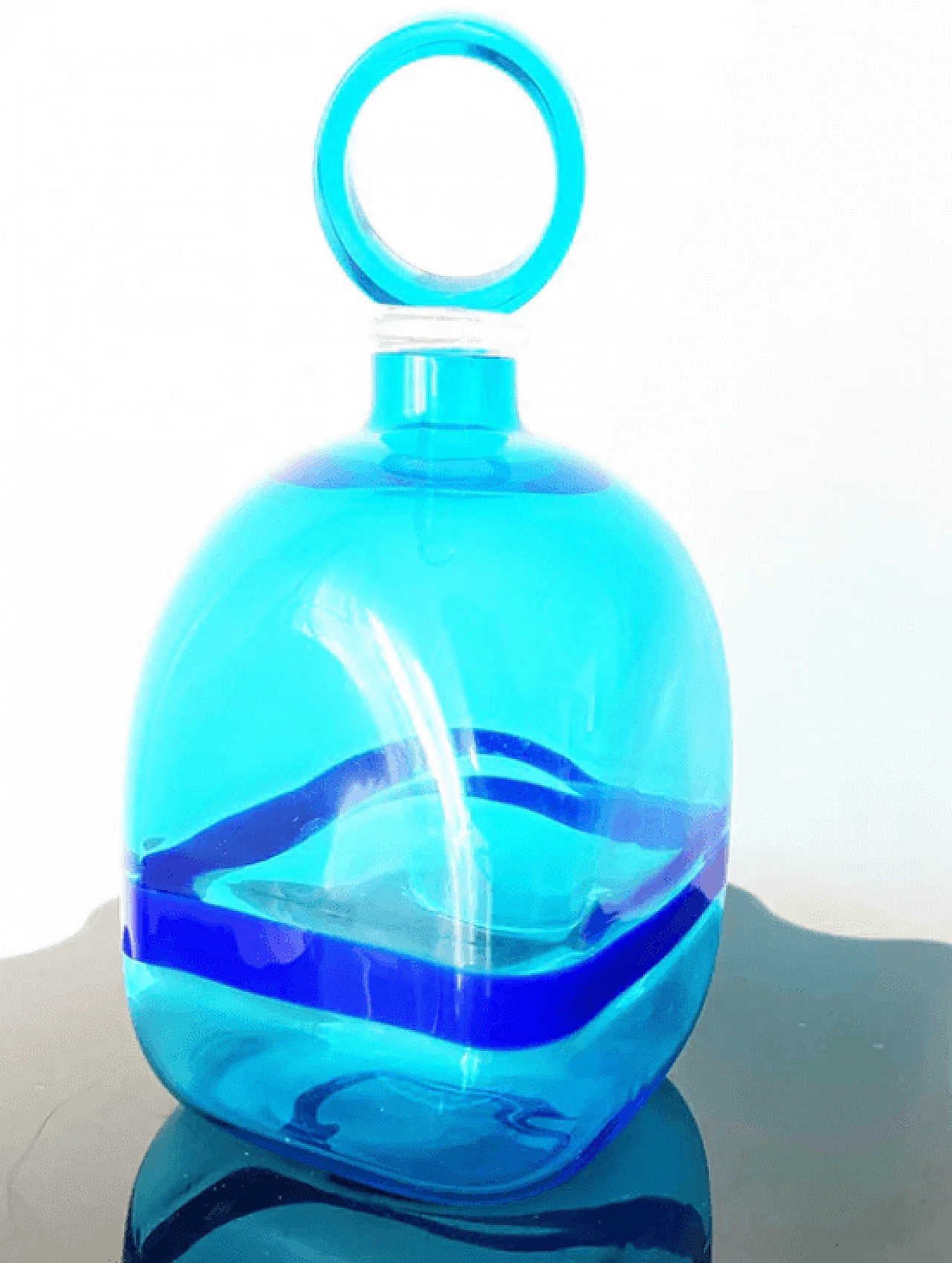 Bottiglia in vetro di Murano con tappo di Gianni Cenedese, anni '70 1