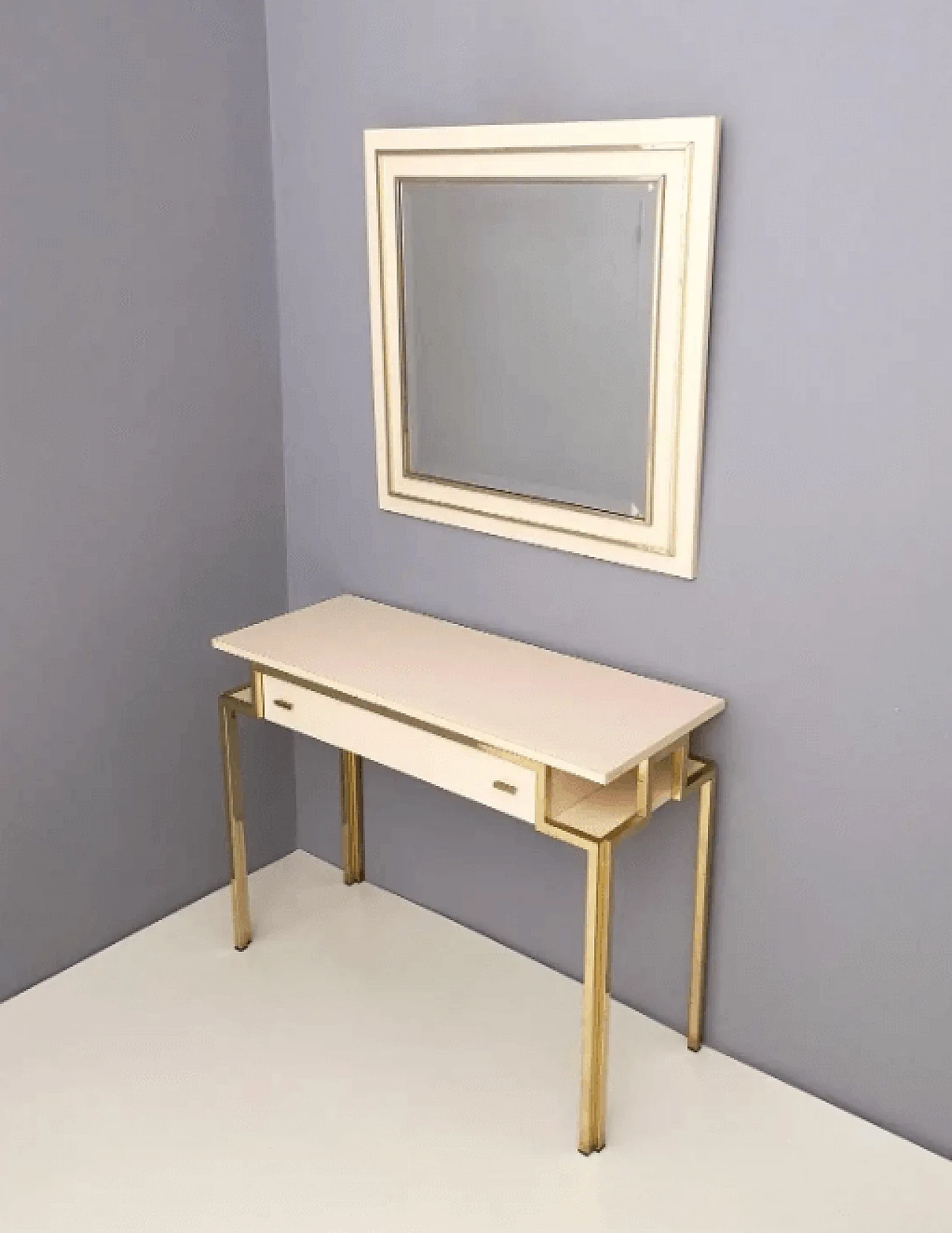 Consolle in formica rosa pallido e ottone con specchio a parete, anni '70 4