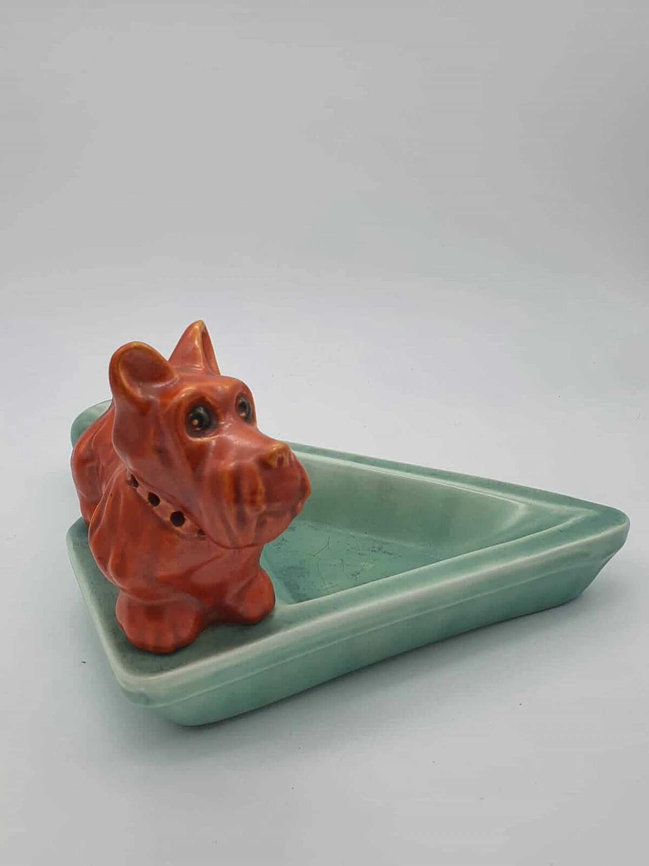 Art Deco cigar case in painted porcelain, 1940s 1