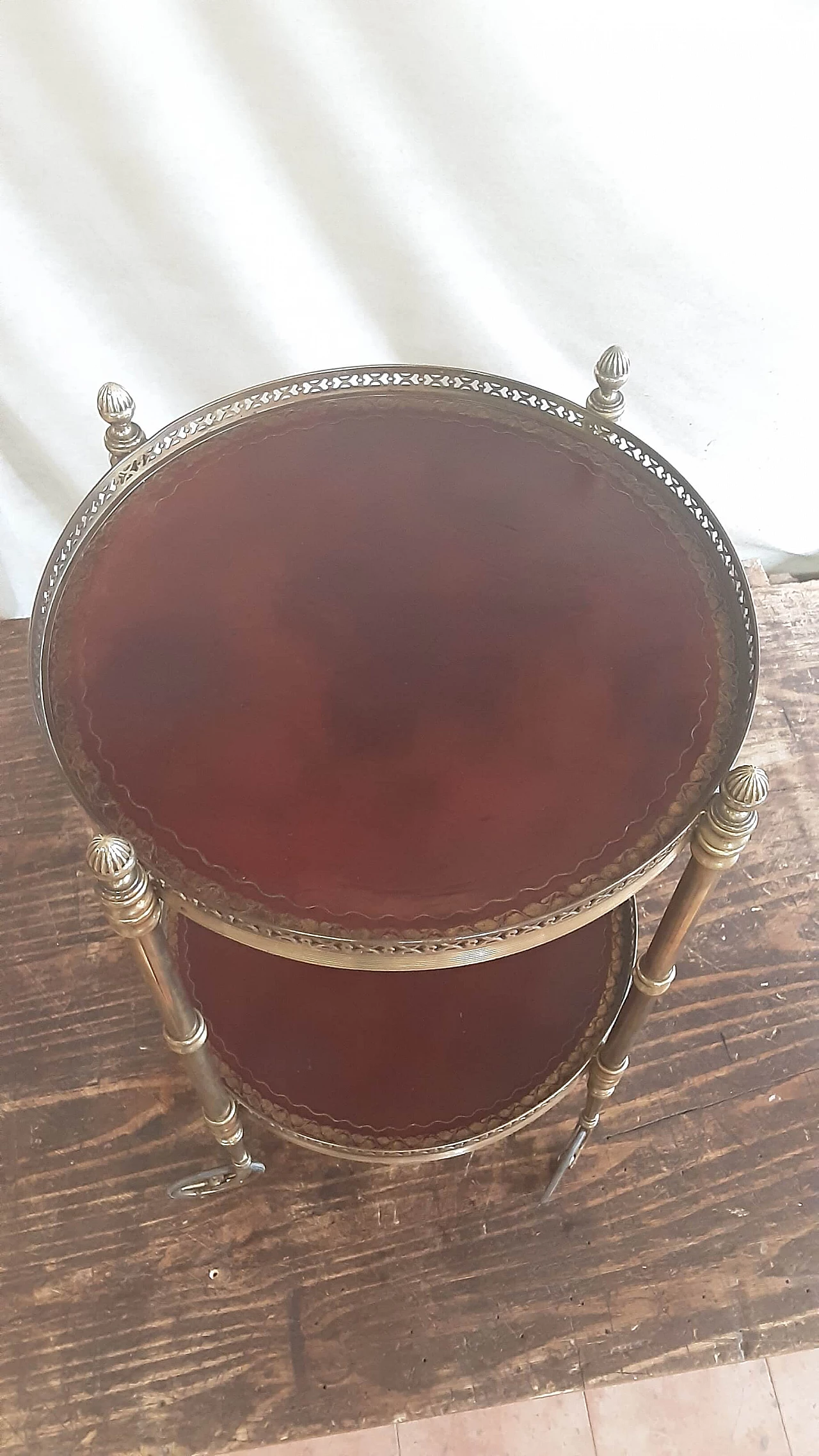 Carrello in metallo dorato e cuoio, anni '60 8