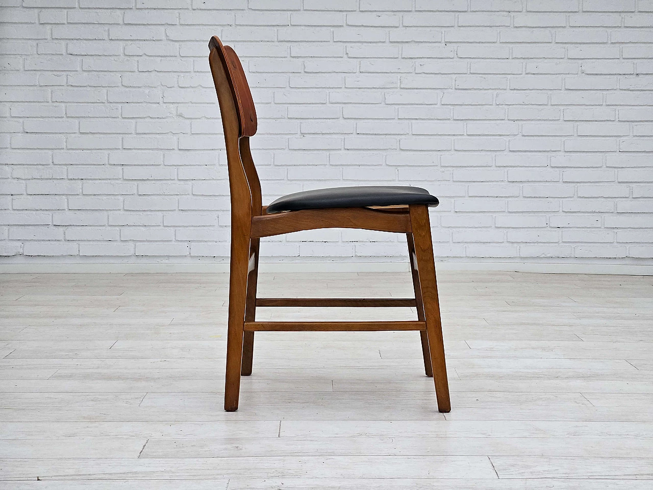 3 Chairs 62 by Ib Kofod-Larsen for Boltinge Stolefabrik, 1960s 8