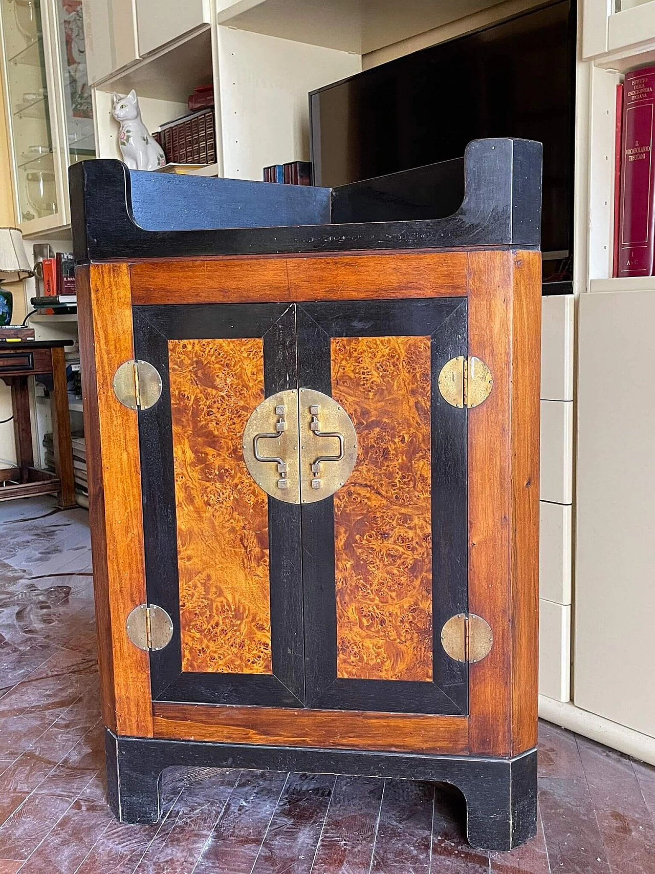 Angoliera in radica di noce e palissandro, anni '70 3