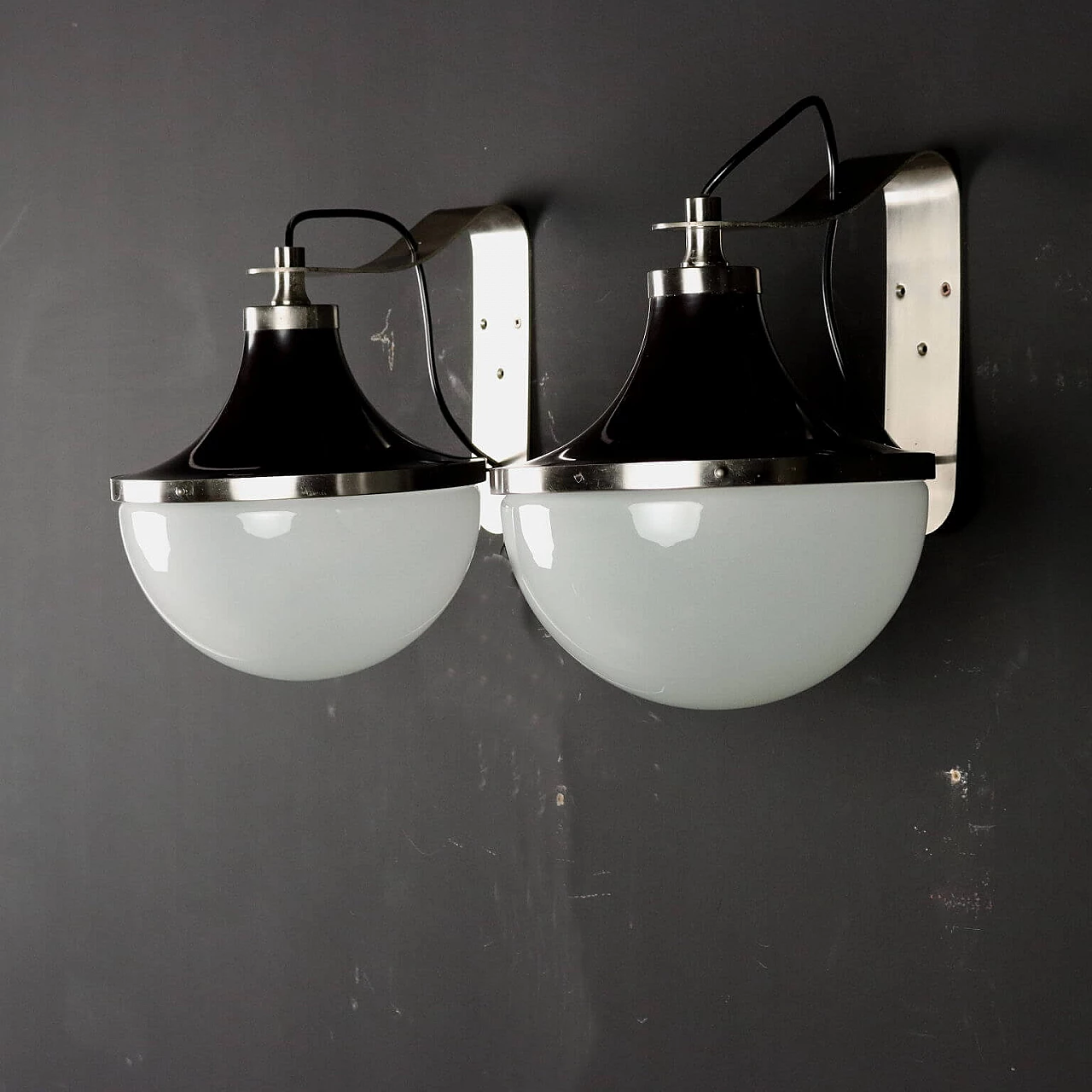 Pair of Pi Parete wall lights by Sergio Mazza for Artemide, 1960s 4