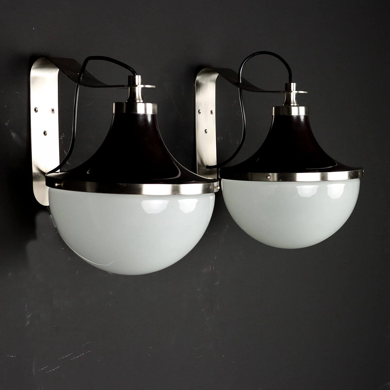 Pair of Pi Parete wall lights by Sergio Mazza for Artemide, 1960s 5