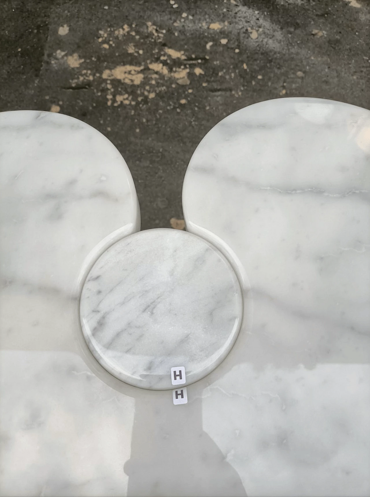 Pair of Eros coffee tables in white marble by Mangiarotti for Skipper, 1980s 24