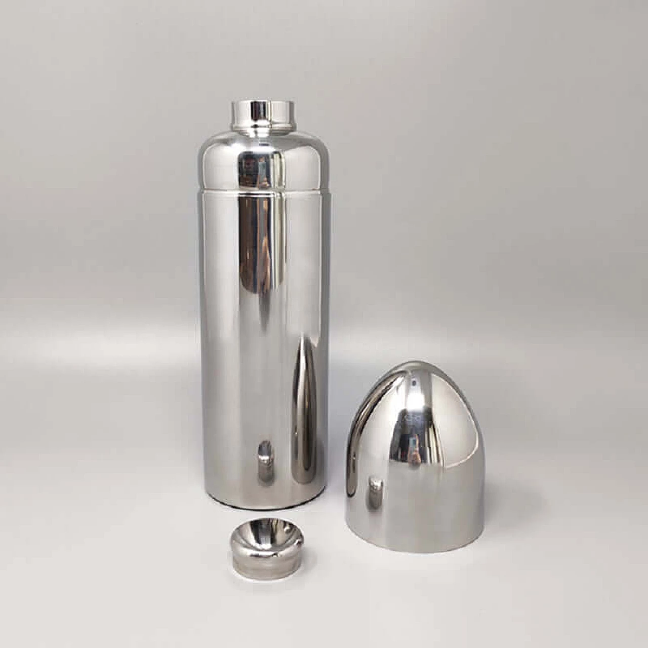 Stainless steel cocktail shaker, 1960s 2