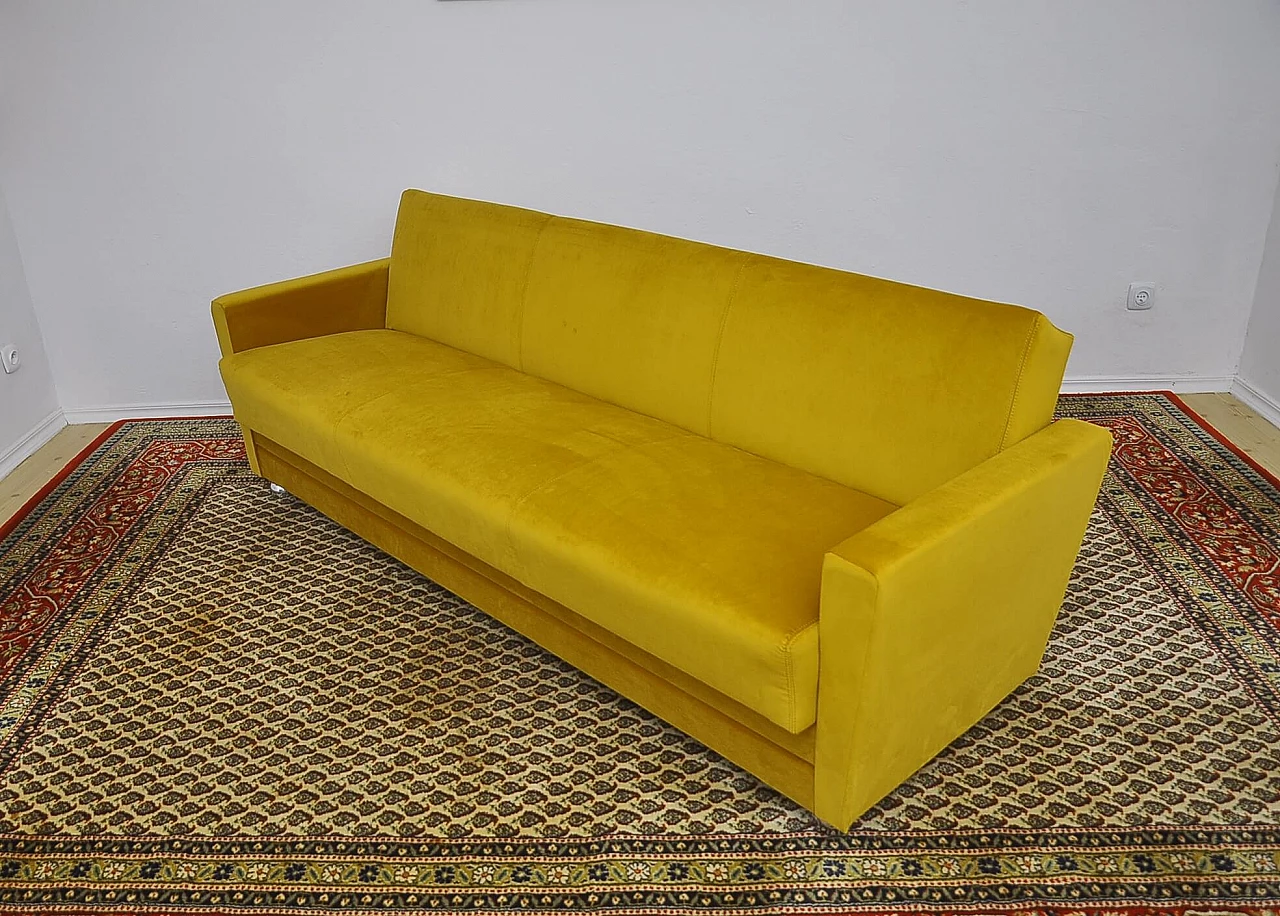 Yellow velvet sofa bed, 1960s 5
