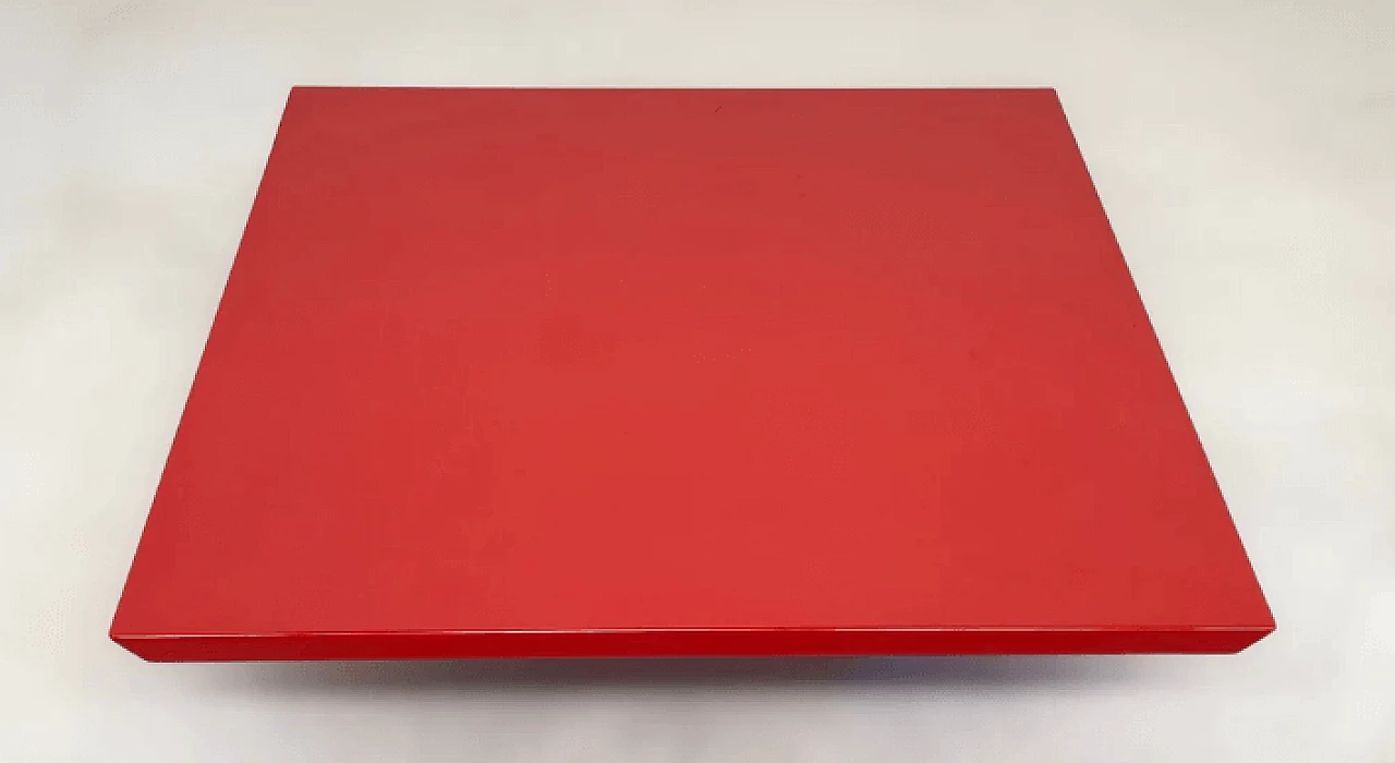 Tavolino in legno laccato rosso e metallo di Vittorio Introini per Saporiti, anni '70 4