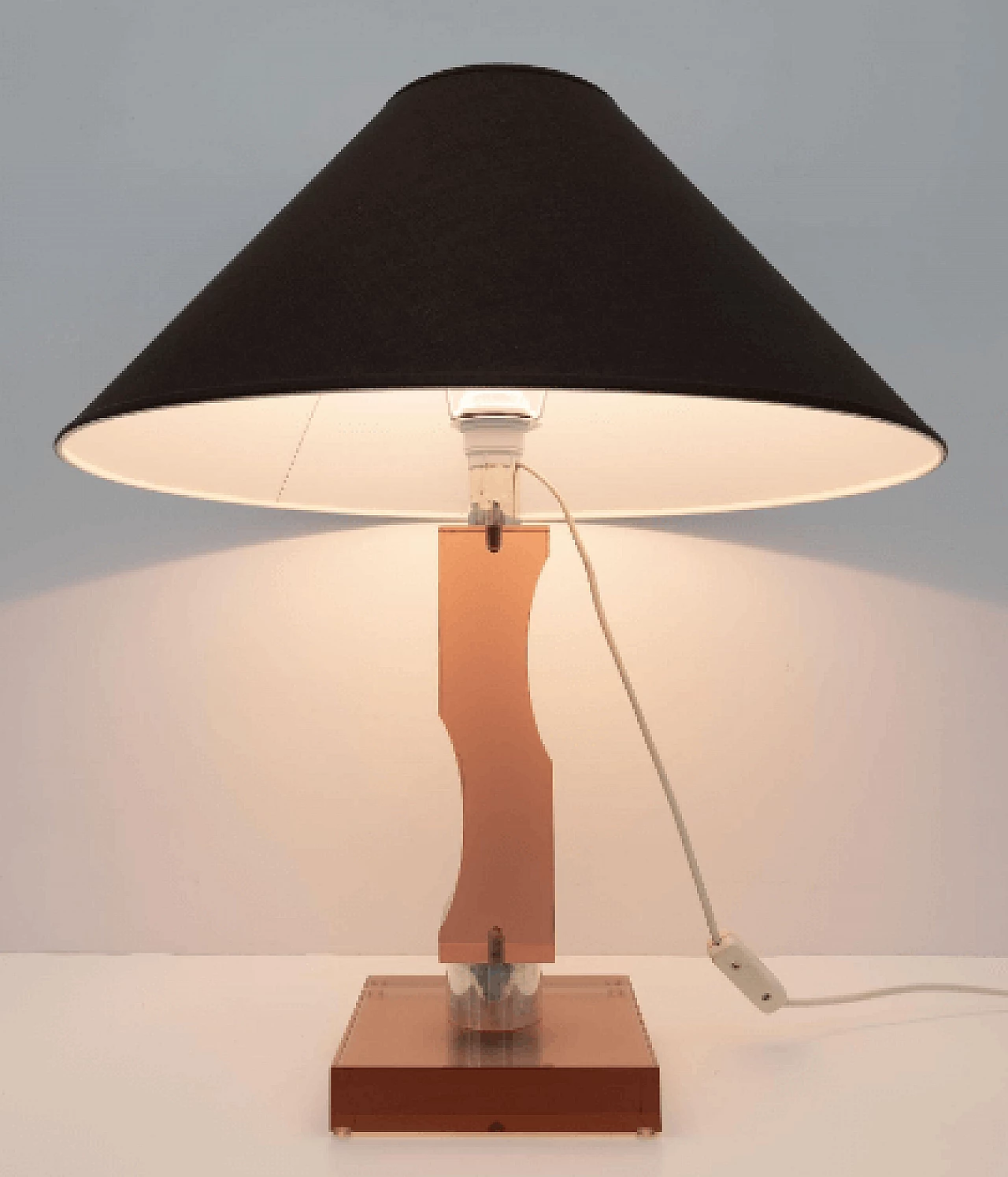 Lampada da tavolo in plexiglass e argento, anni '70 3