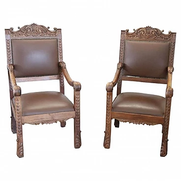 Pair of Renaissance-style armchairs in carved walnut, late 19th century