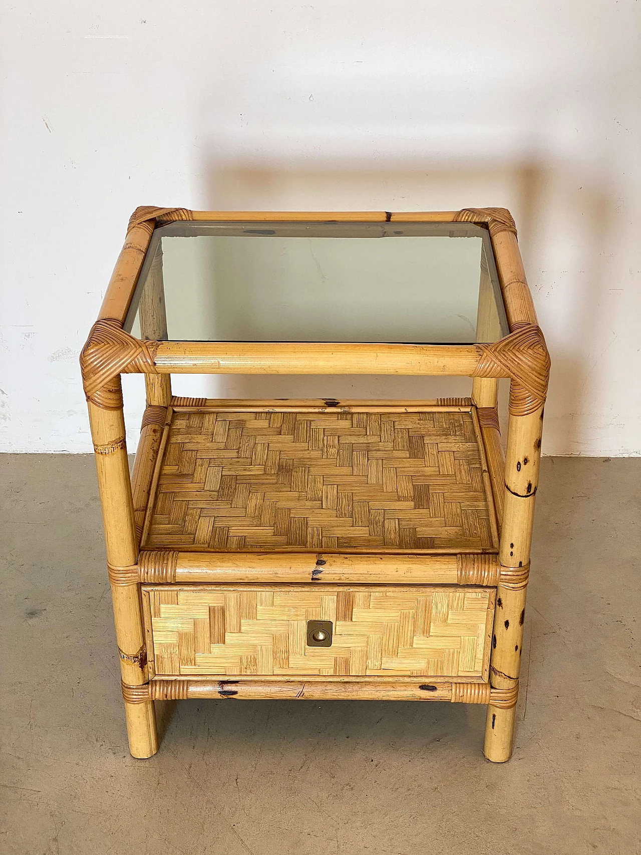 Pair of bamboo and wicker bedside tables in the style of Dal Vera, 1970s 10
