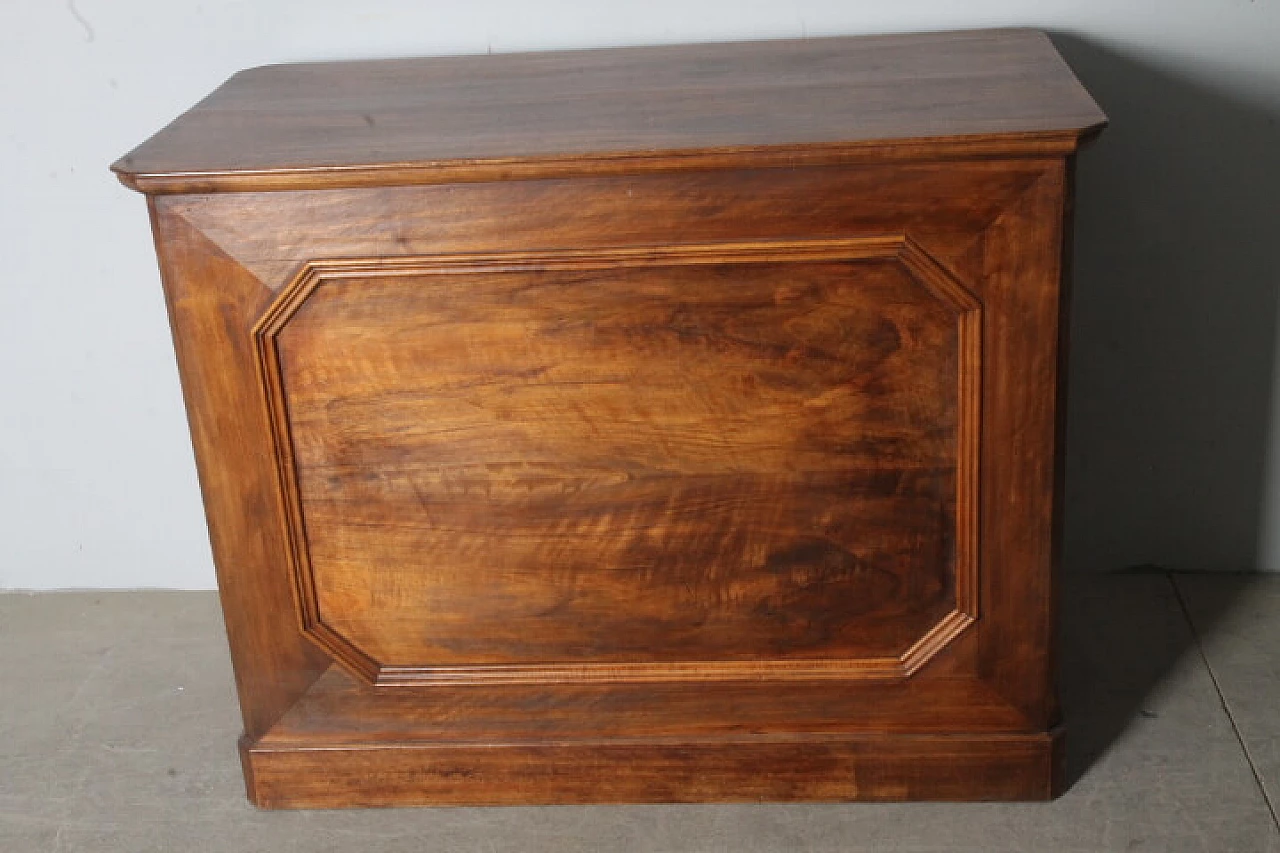 Walnut double-sided chest of drawers, 19th century 1