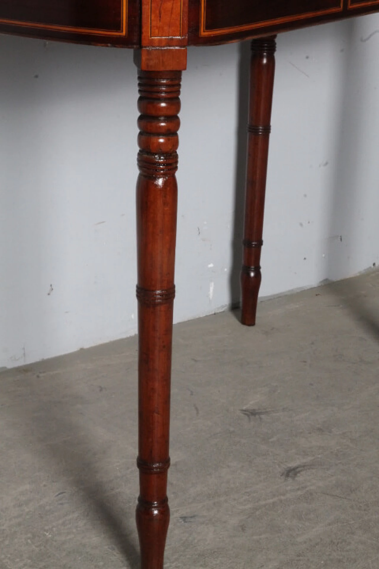 Inlaid rosewood game table in Louis Philippe style, 19th century 9
