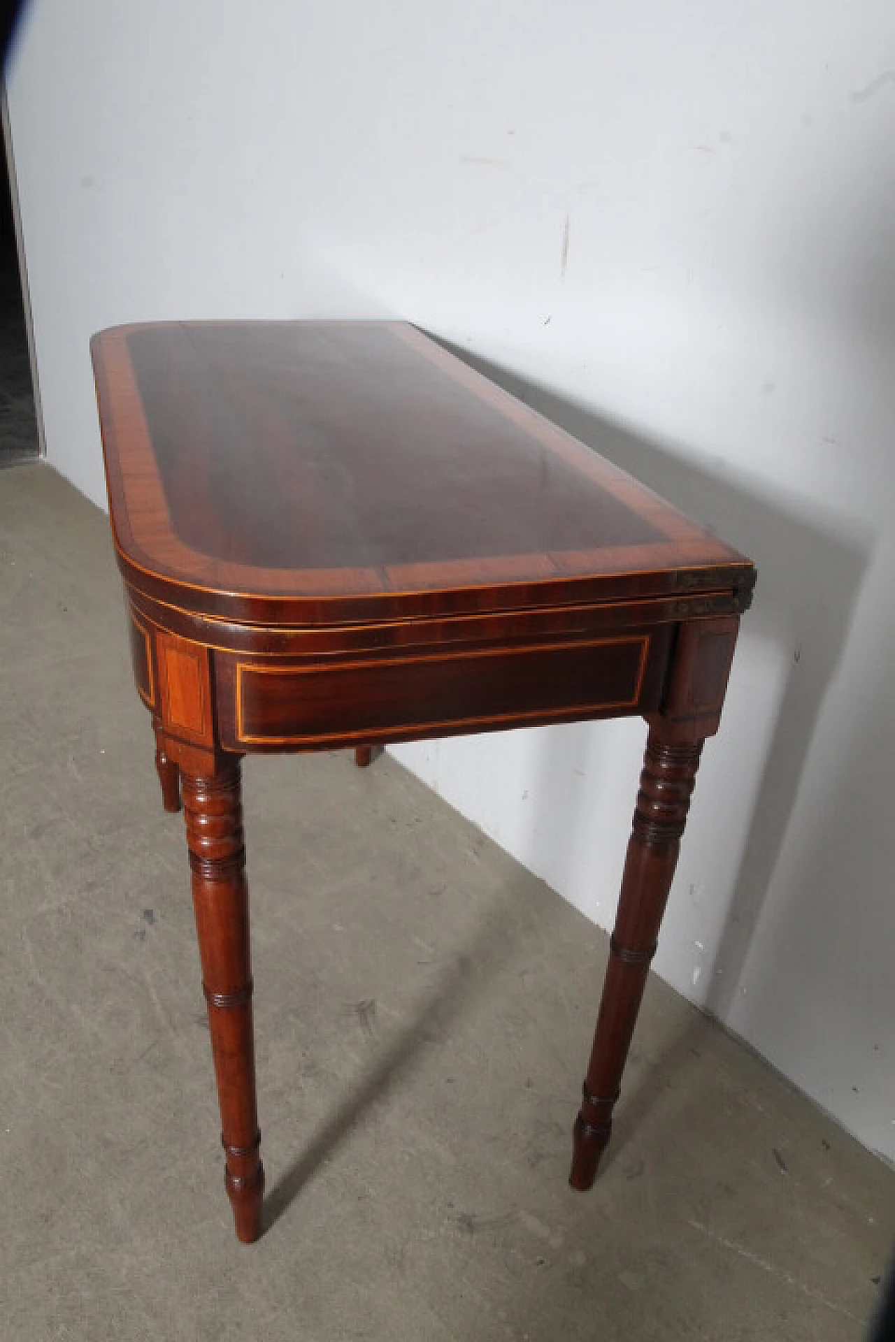 Inlaid rosewood game table in Louis Philippe style, 19th century 12