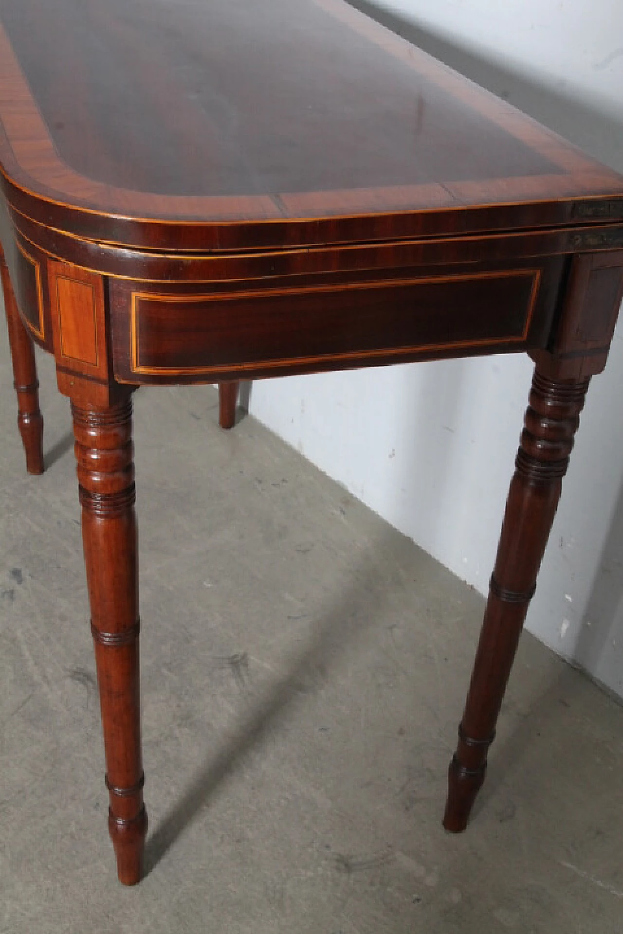 Inlaid rosewood game table in Louis Philippe style, 19th century 13