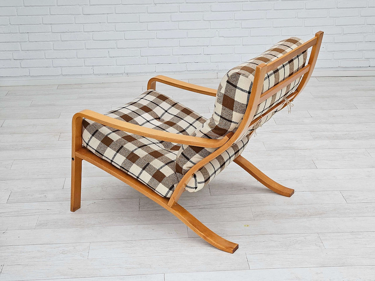 Pair of Danish wool and bentwood lounge chairs, 1970s 11