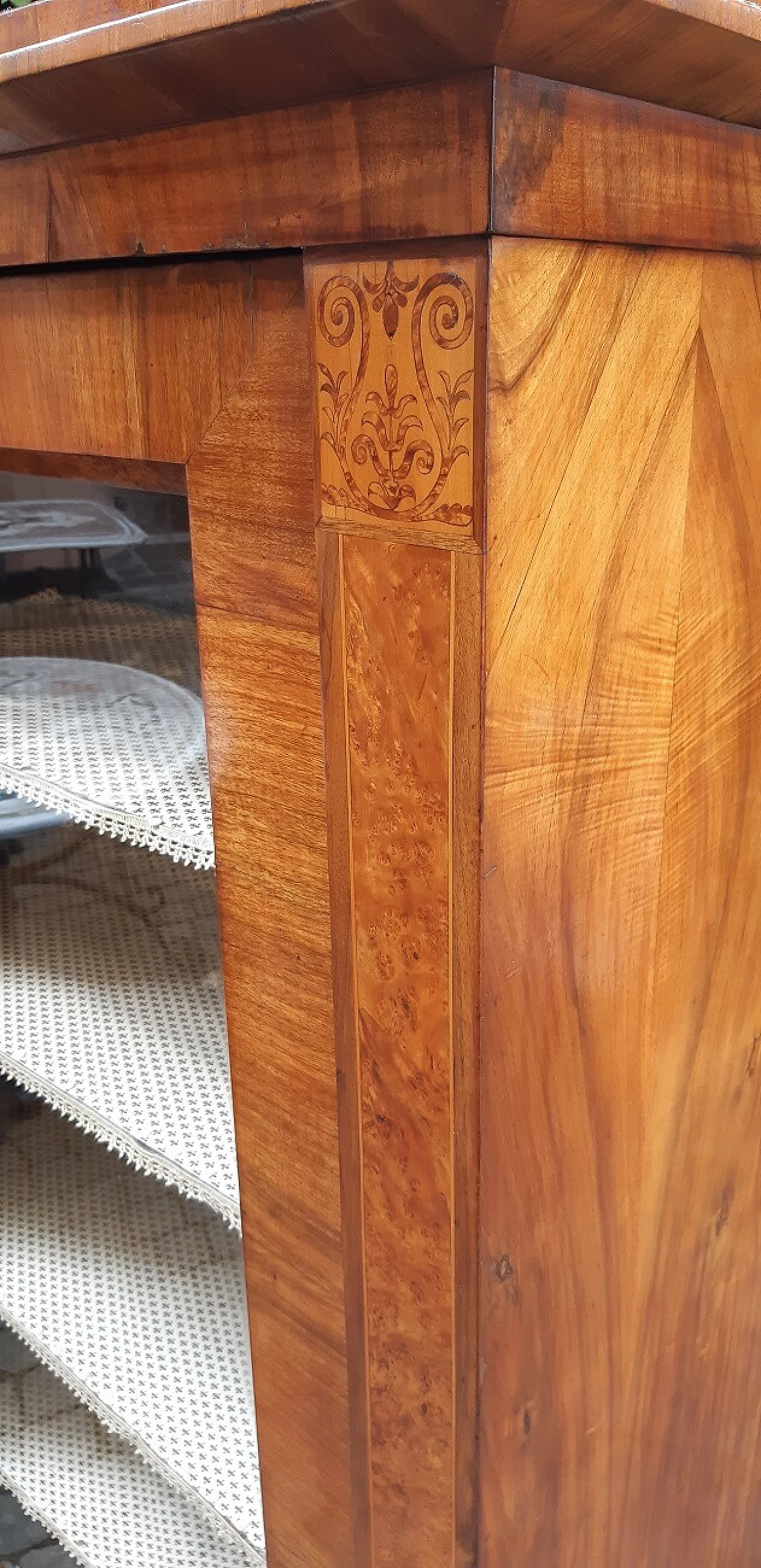 Viennese walnut, birch-root and maple glass cabinet, mid-19th century 2