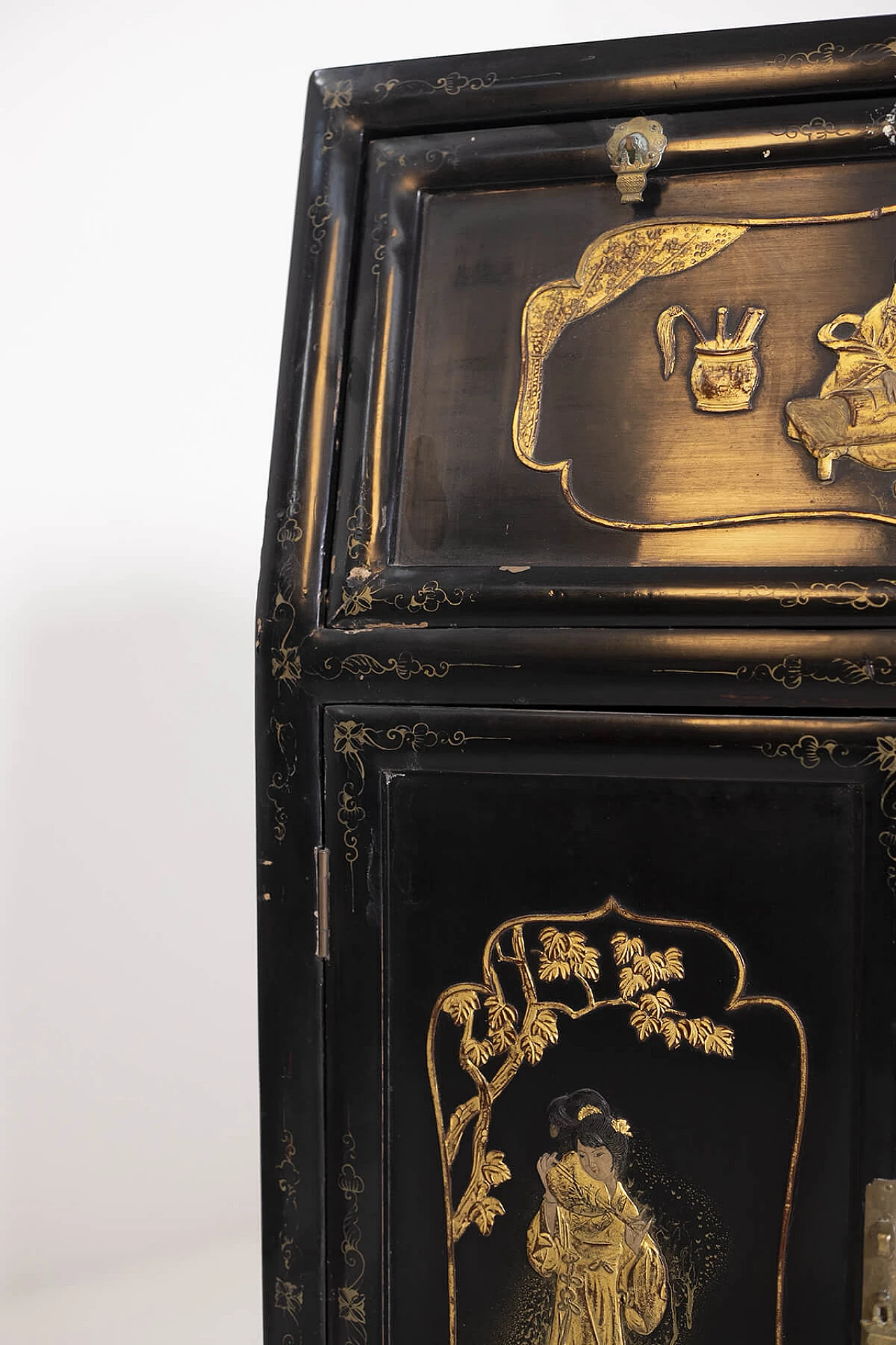Chinese lacquered wood letter cabinet with flap, early 20th century 6