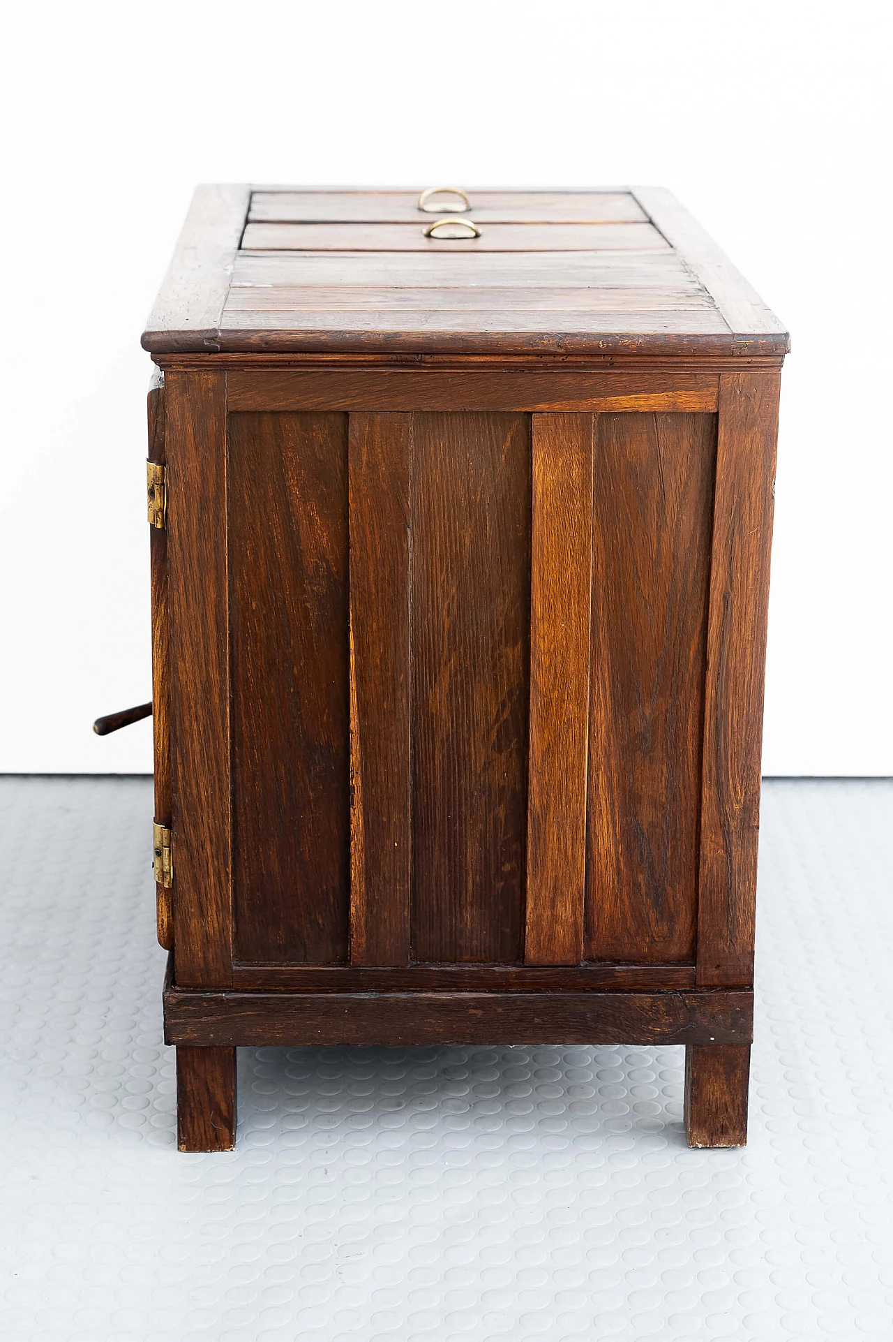Larch and oak icebox cabinet, early 20th century 14