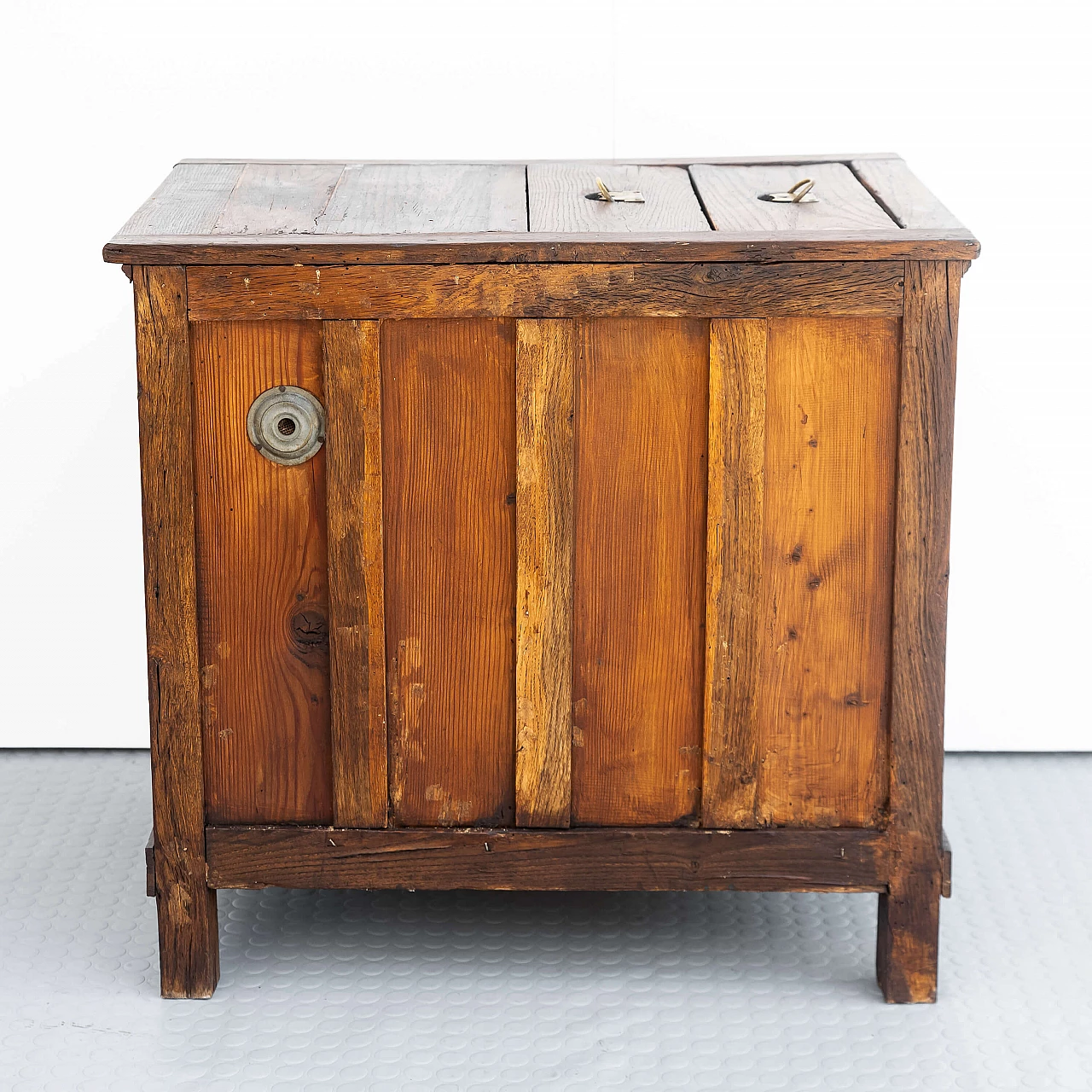Larch and oak icebox cabinet, early 20th century 15