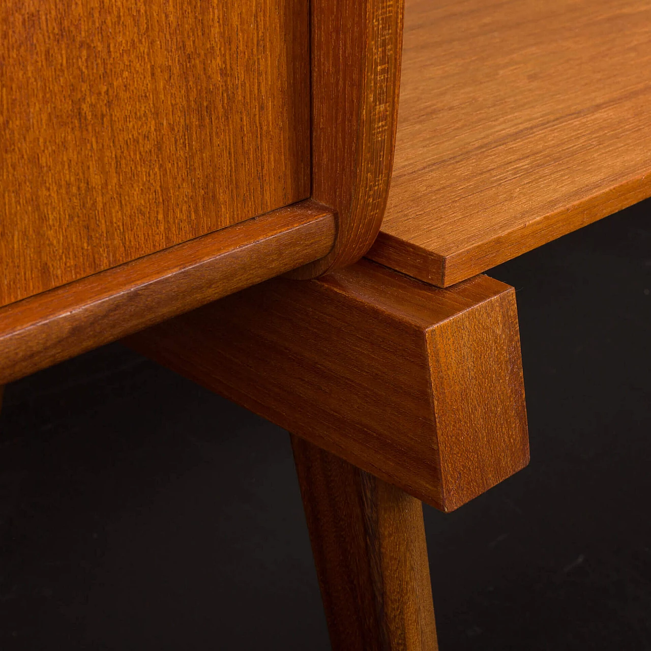 Libreria norvegese in teak a cinque campate, anni '60 18