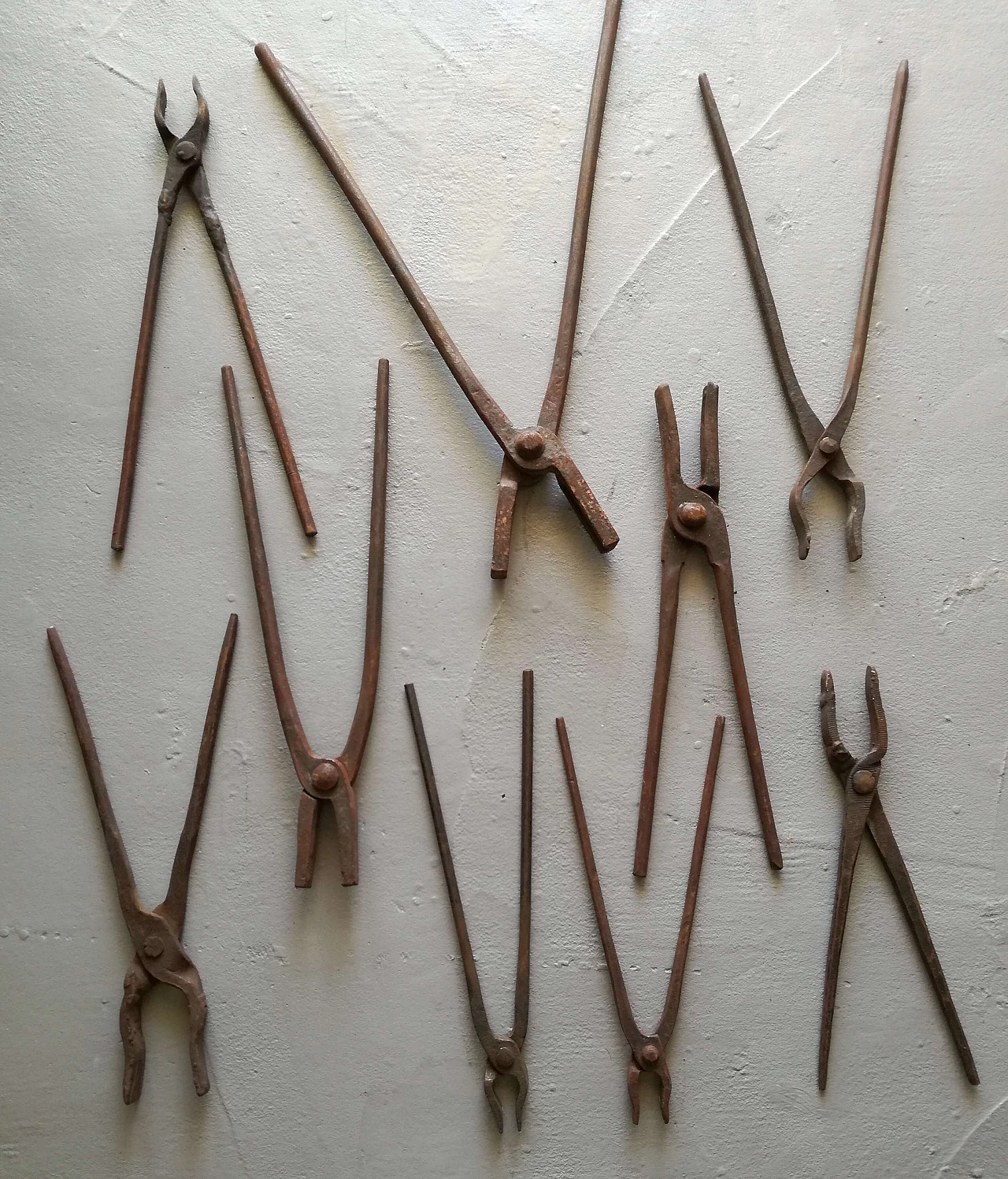 9 Metal blacksmith pliers, 1950s 1