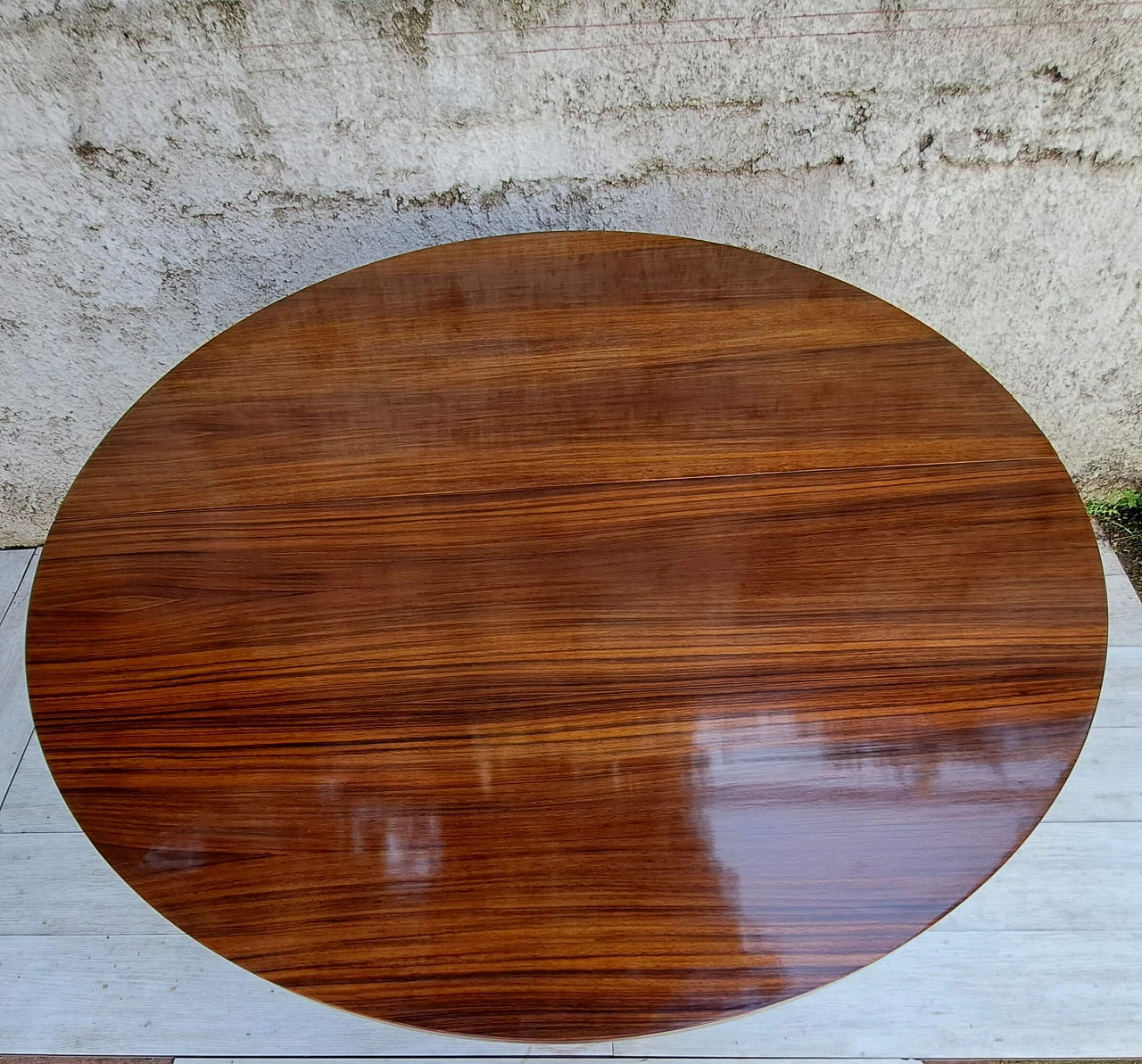Rosewood extendable table in the style of Carlo De Carli, 1950s 9
