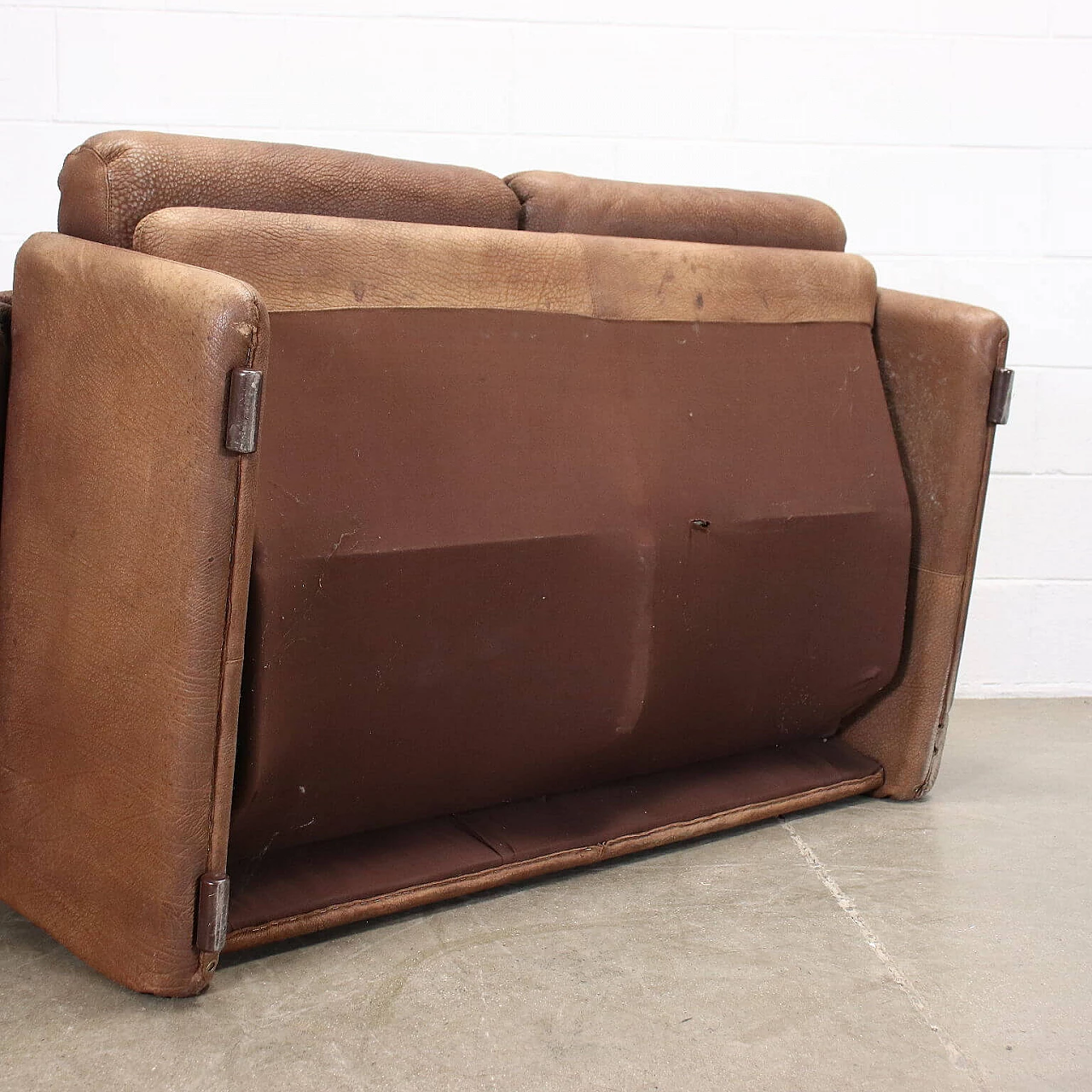 Coronado leather sofa by Tobia Scarpa for B&B, 1970s 10