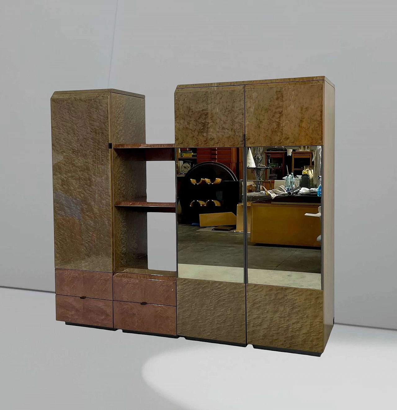 Storage unit in maple-root wood and mirrored glass by Giovanni Offredi for Saporiti Italia, 1970s 7