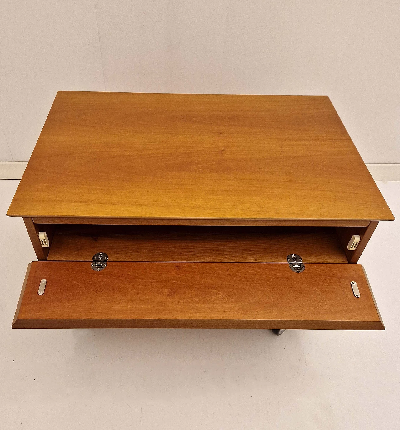 National walnut TV stand cabinet with casters 6