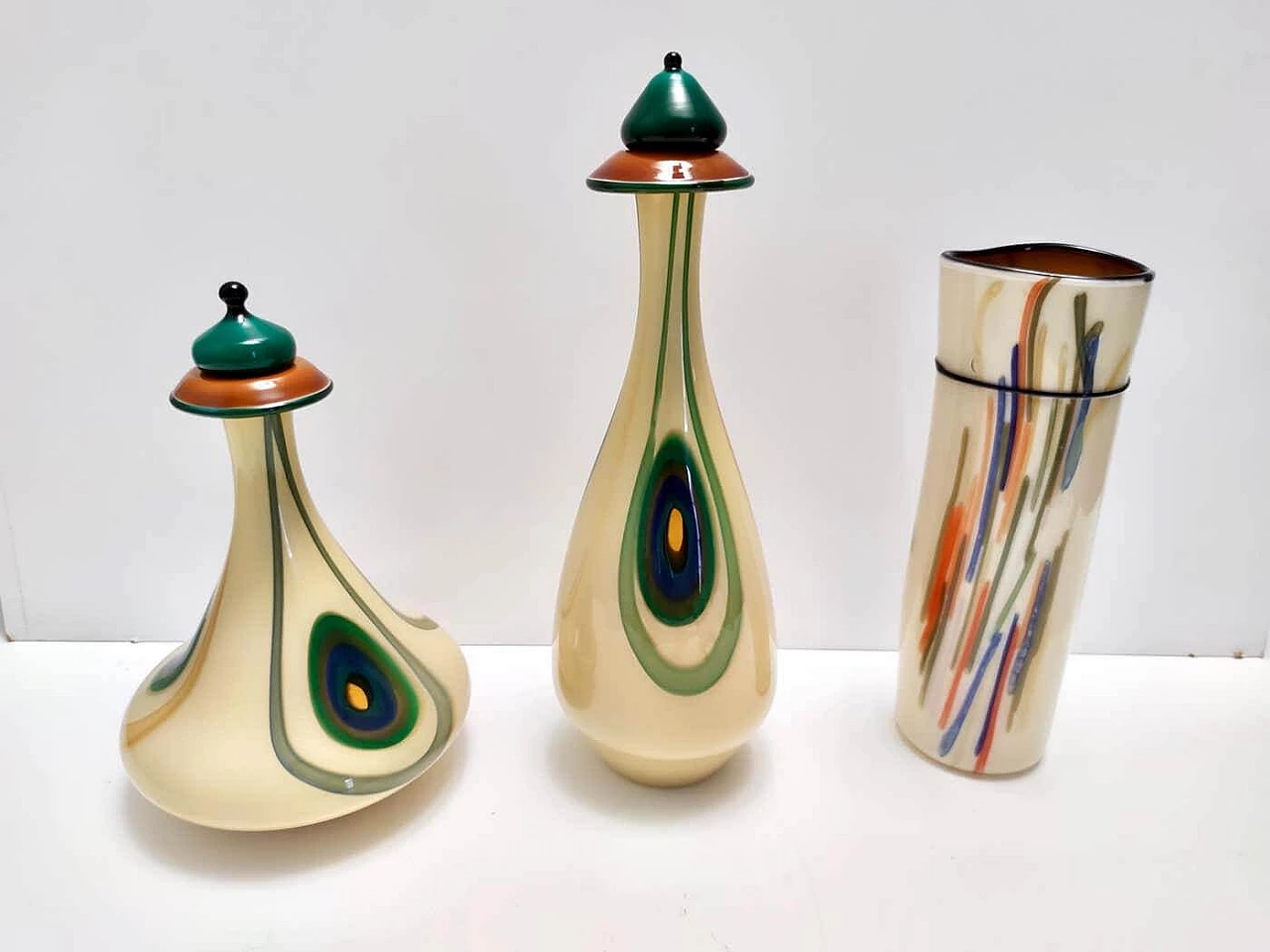Cylindrical hand-blown opaline glass vase, 1970s 1
