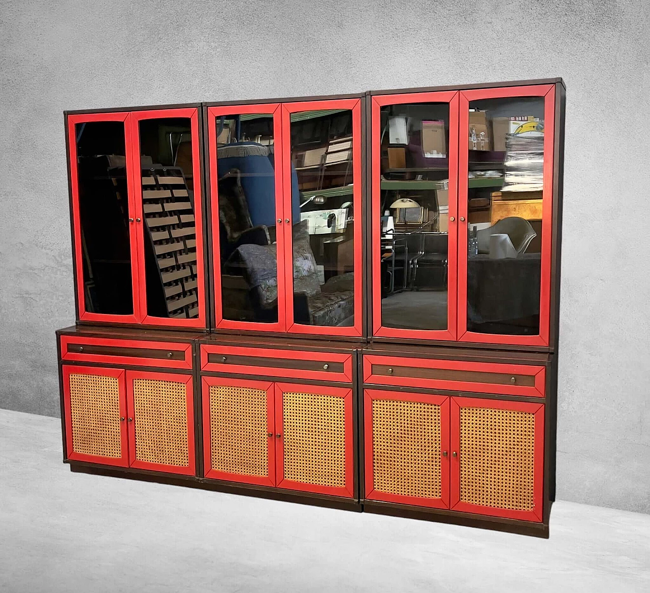 Three-module sideboard in red lacquered rosewood and Vienna straw, 1970s 6