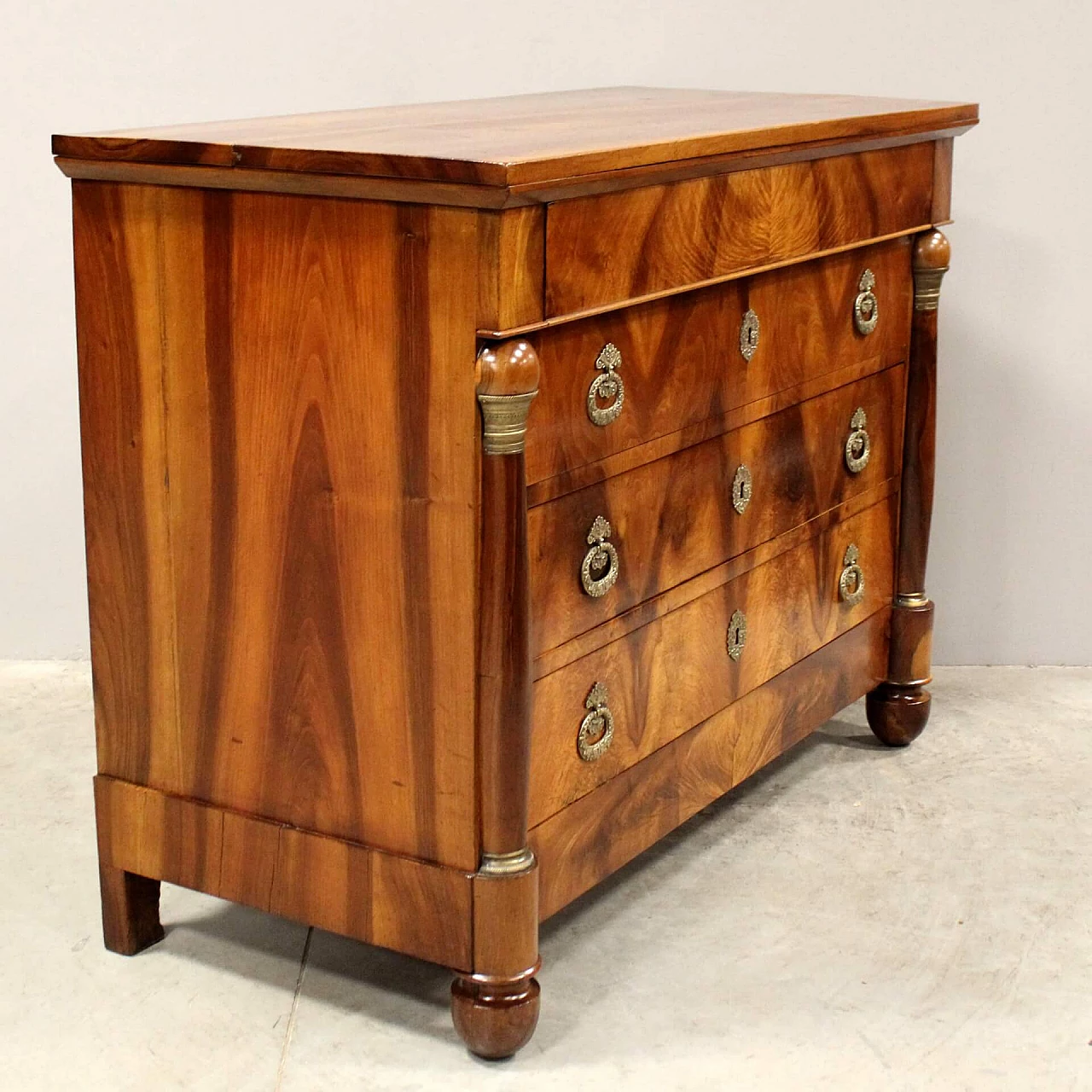 Empire solid walnut and walnut paneled commode, early 19th century 9