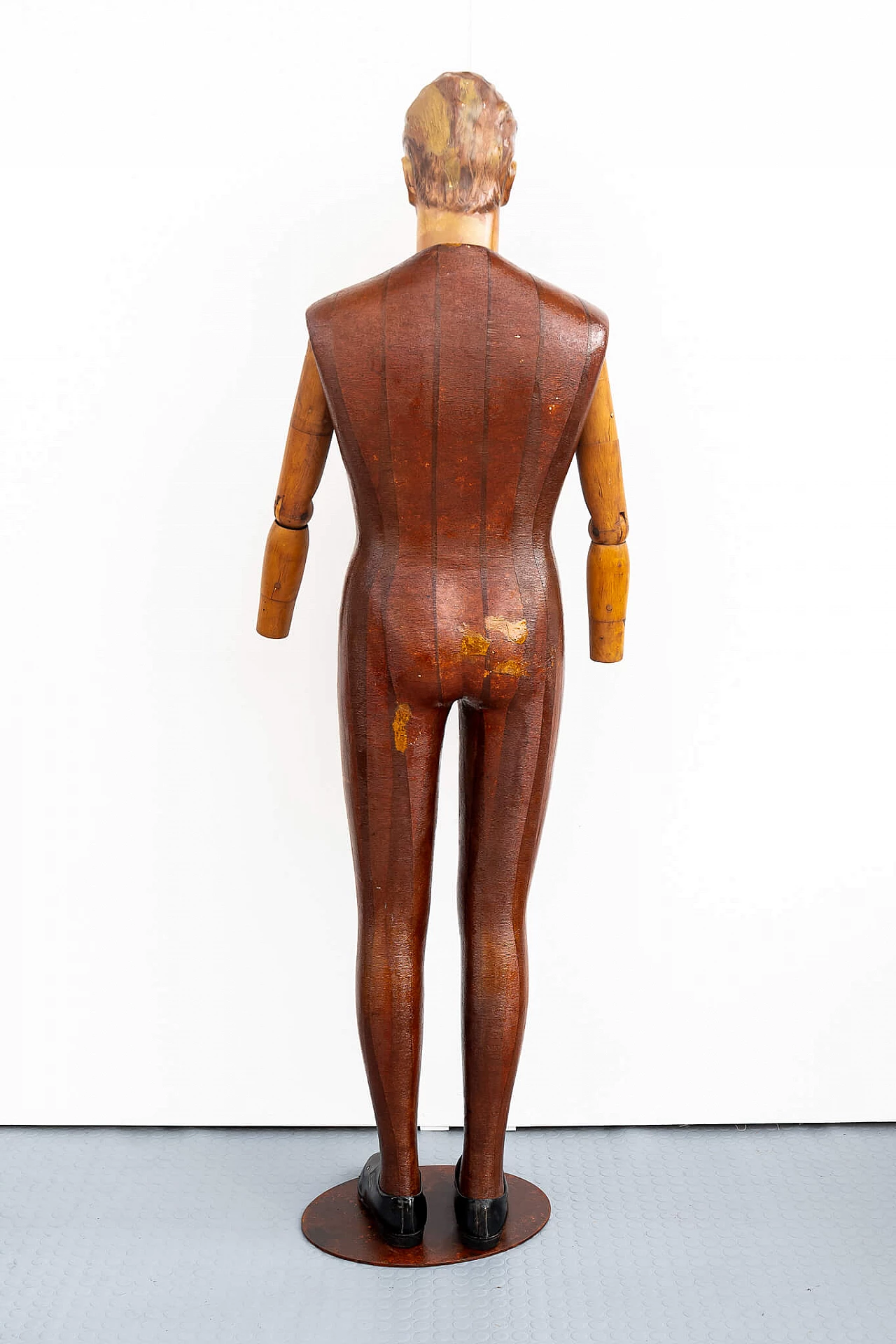 Plaster, paper and wood male mannequin 14