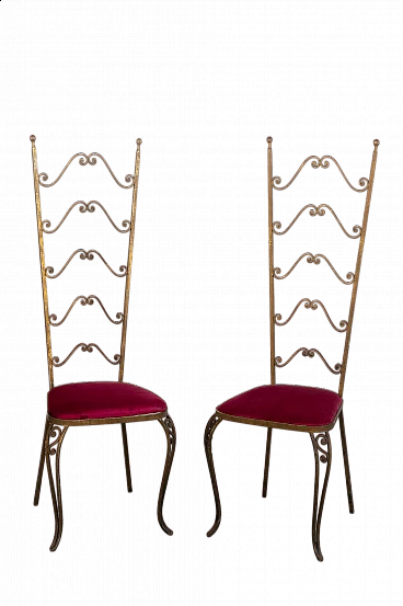 Coppia di sedie Chiavarine in ferro battuto, foglia oro e velluto rosso di Pierluigi Colli, anni '60