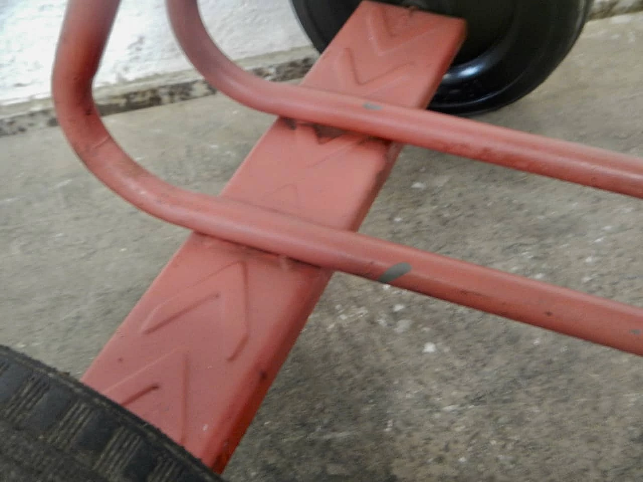Colored plastic and metal Rolly Toys tricycle, 1970s 8